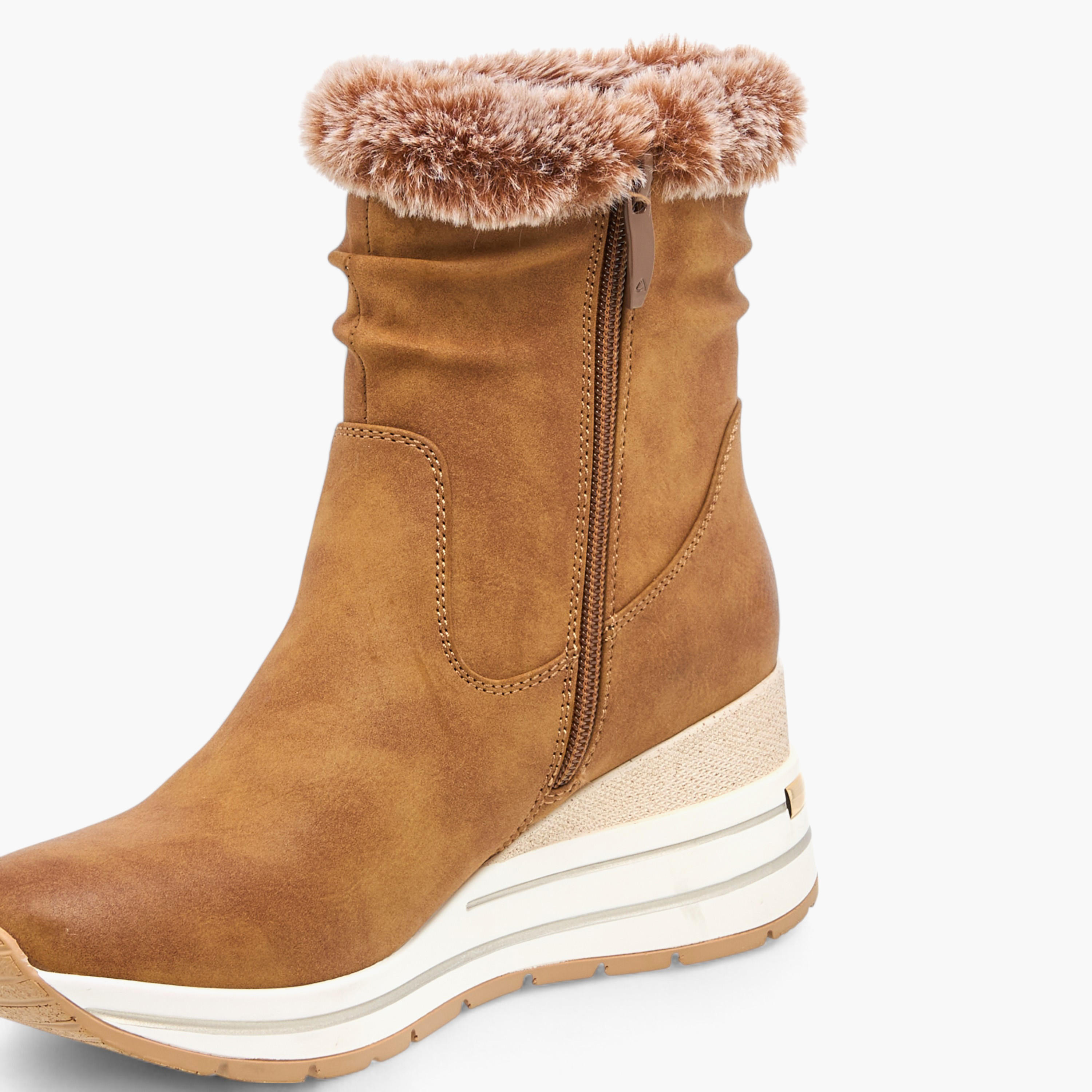بوت بطول الكاحل بكعب سميك وسحاب إغلاق للنساء من سيليست-women-shoes-boots-image-4