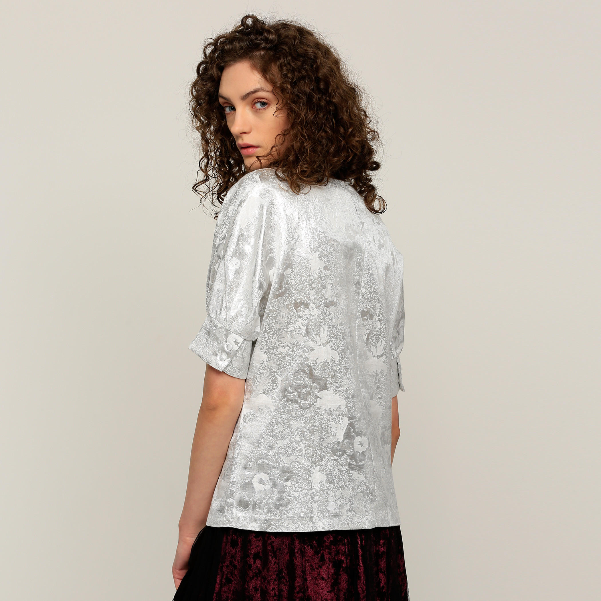 بلوزة بياقة مستديرة وأكمام قصيرة-women-clothing-shirtsandblouses-blouses-image-4