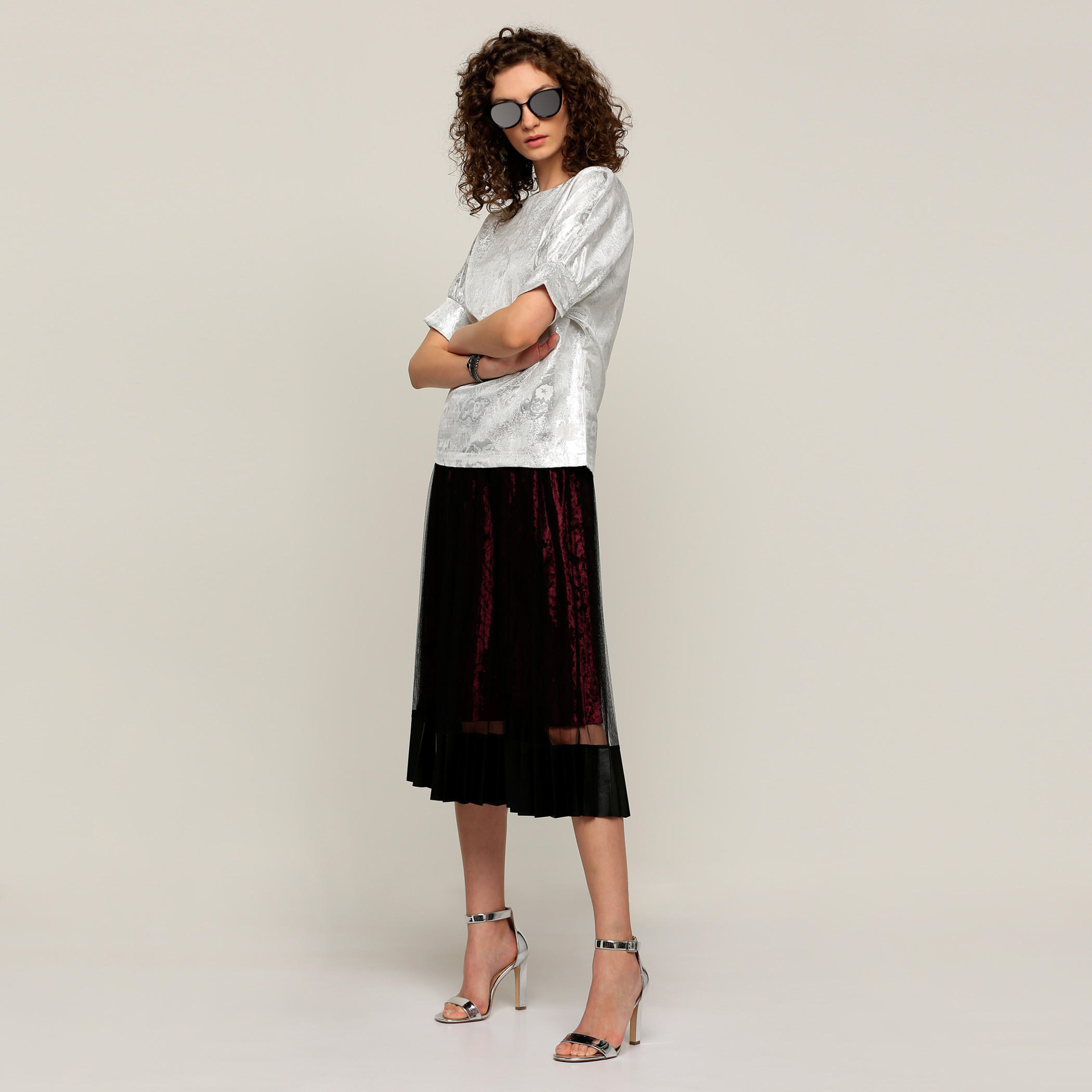 بلوزة بياقة مستديرة وأكمام قصيرة-women-clothing-shirtsandblouses-blouses-image-1