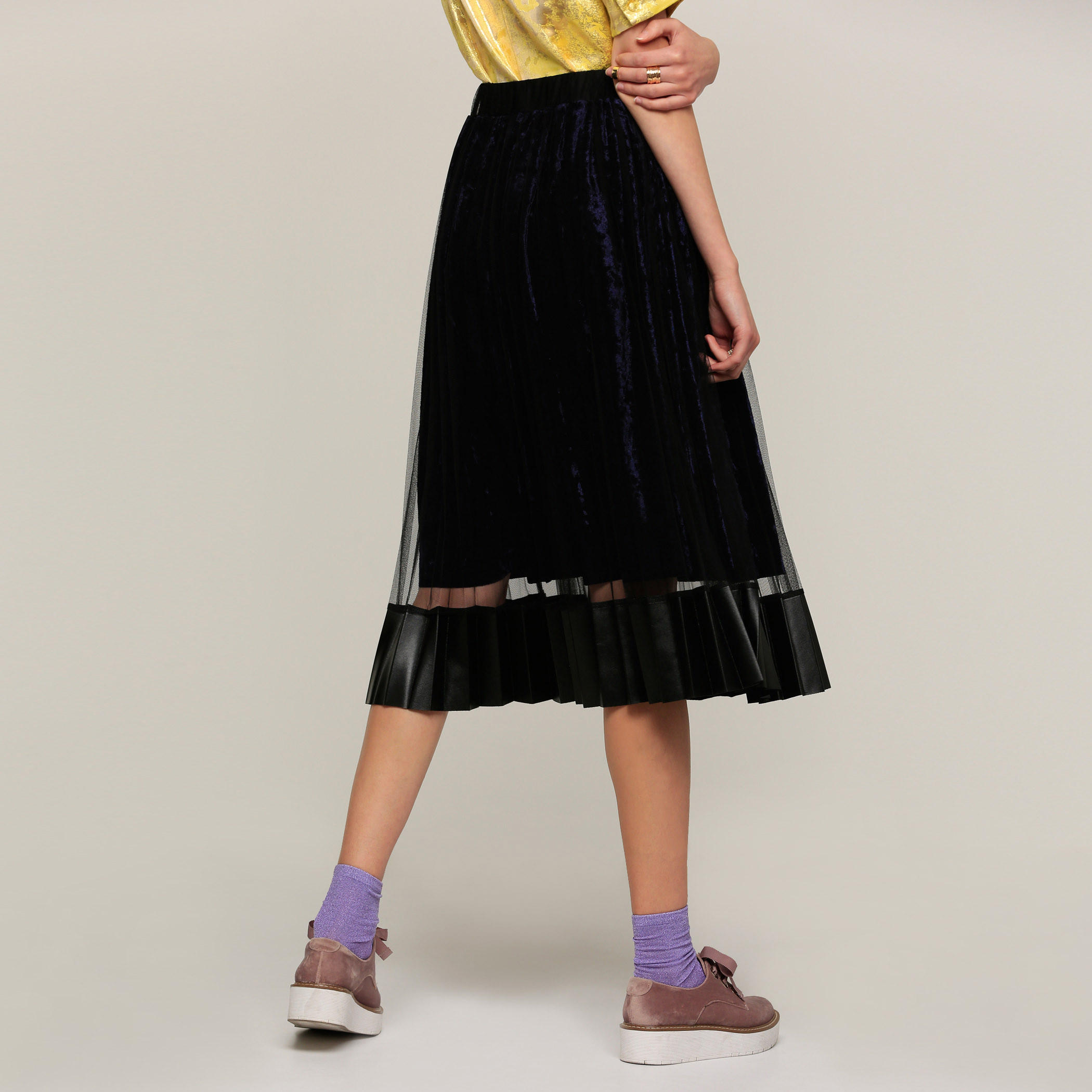 تنورة متوسطة الطول بخصر مطّاطي-women-clothing-bottoms-skirts-image-4