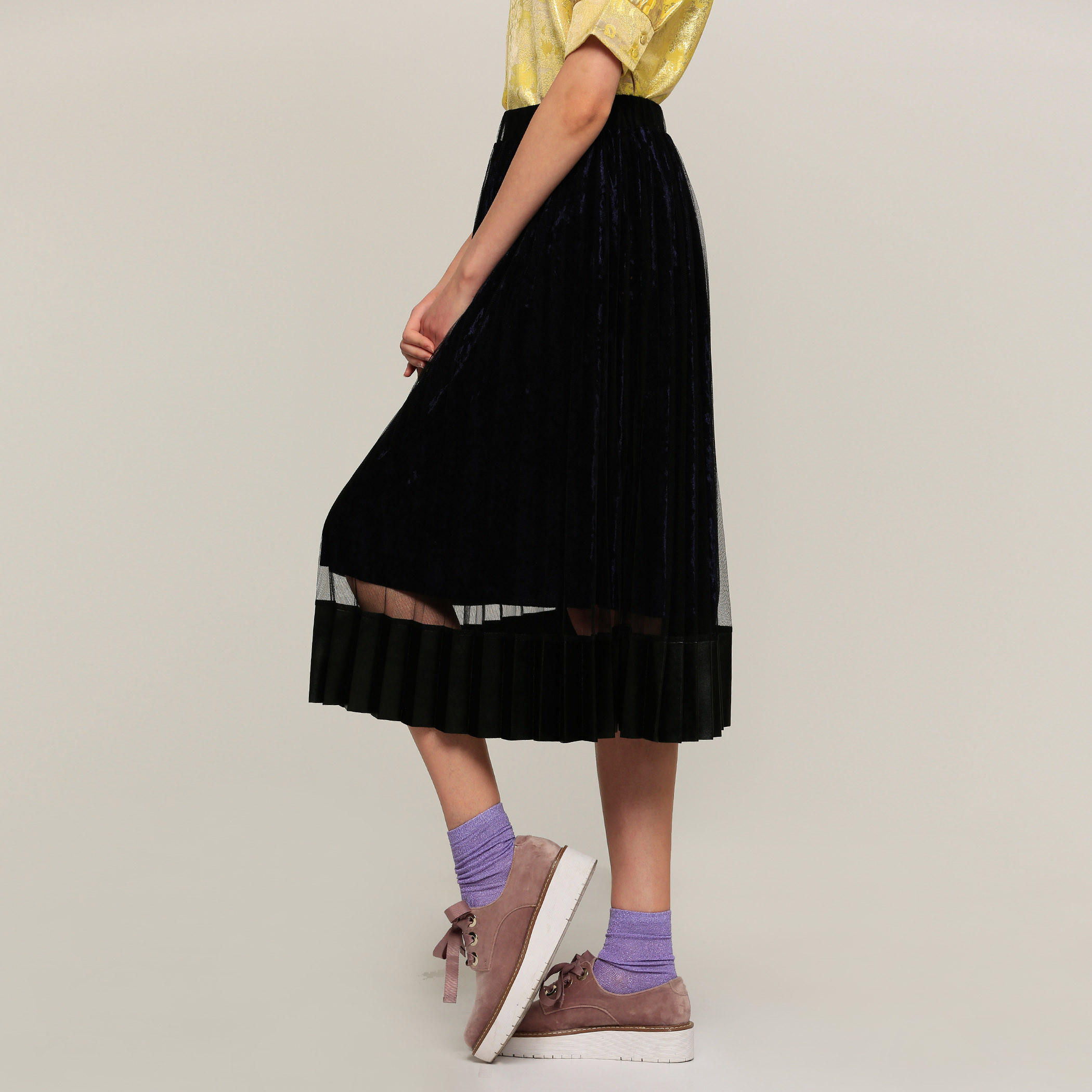 تنورة متوسطة الطول بخصر مطّاطي-women-clothing-bottoms-skirts-image-3
