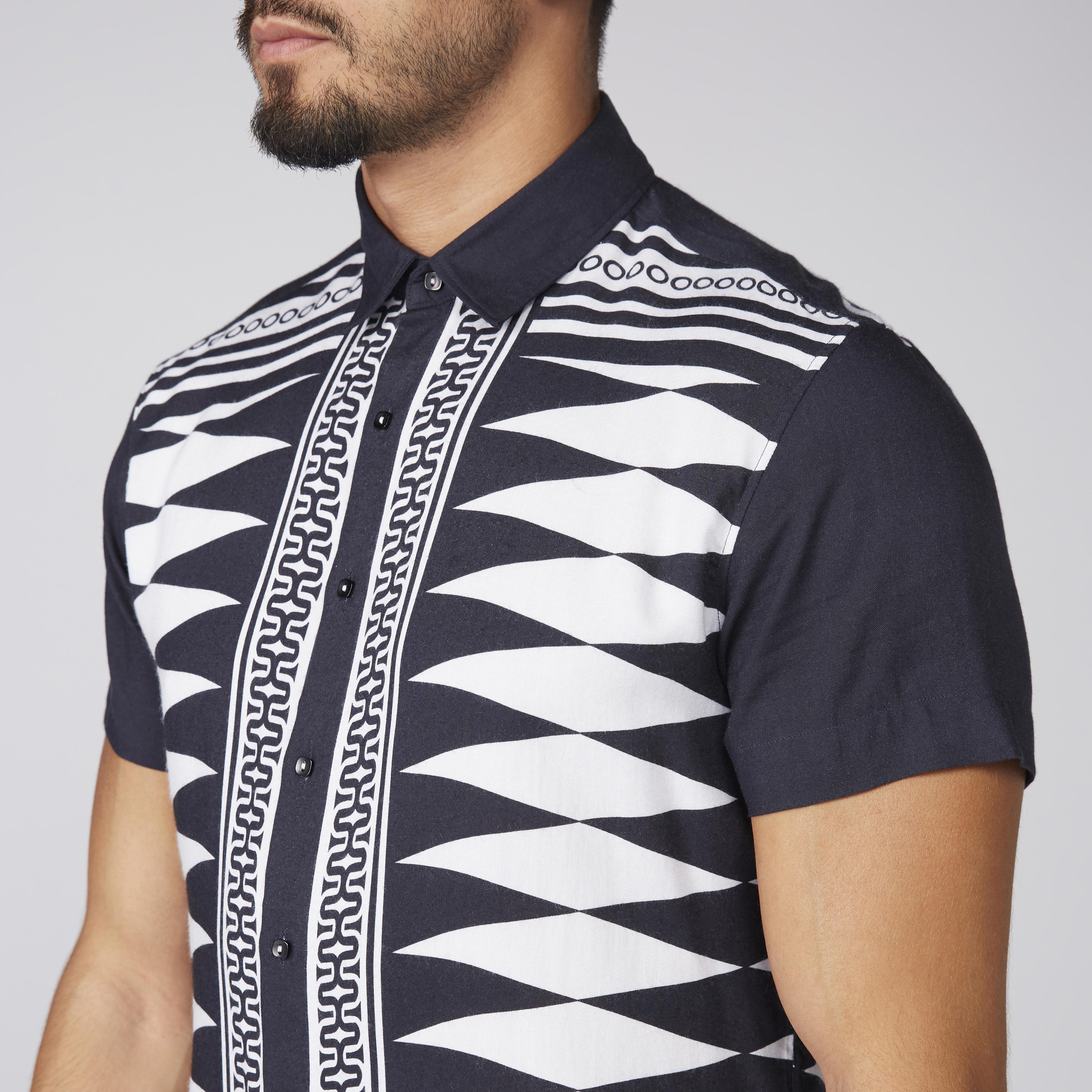 قميص بأكمام قصيرة وطبعات-men-clothing-shirts-image-2