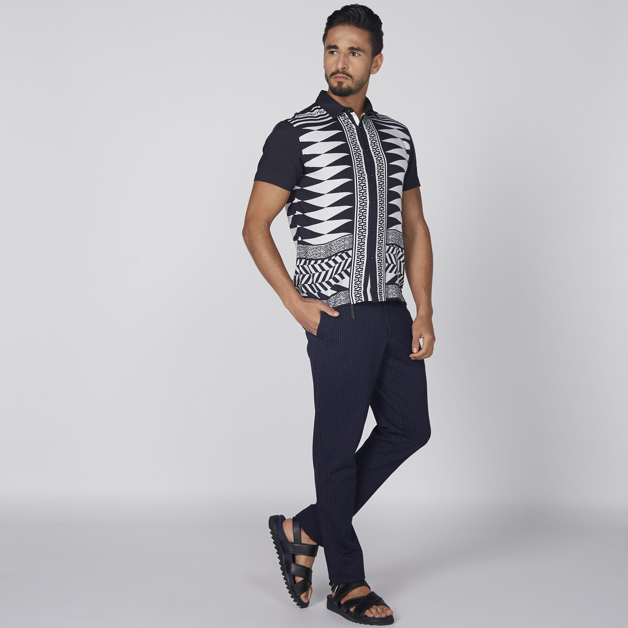 قميص بأكمام قصيرة وطبعات-men-clothing-shirts-image-4