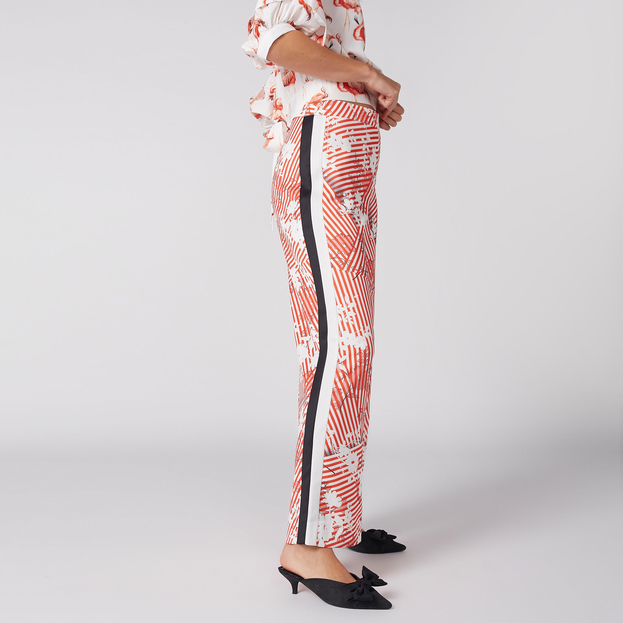 بنطال بالازو طويل بطبعات زهرية وتقليم-women-clothing-bottoms-trousers-image-4