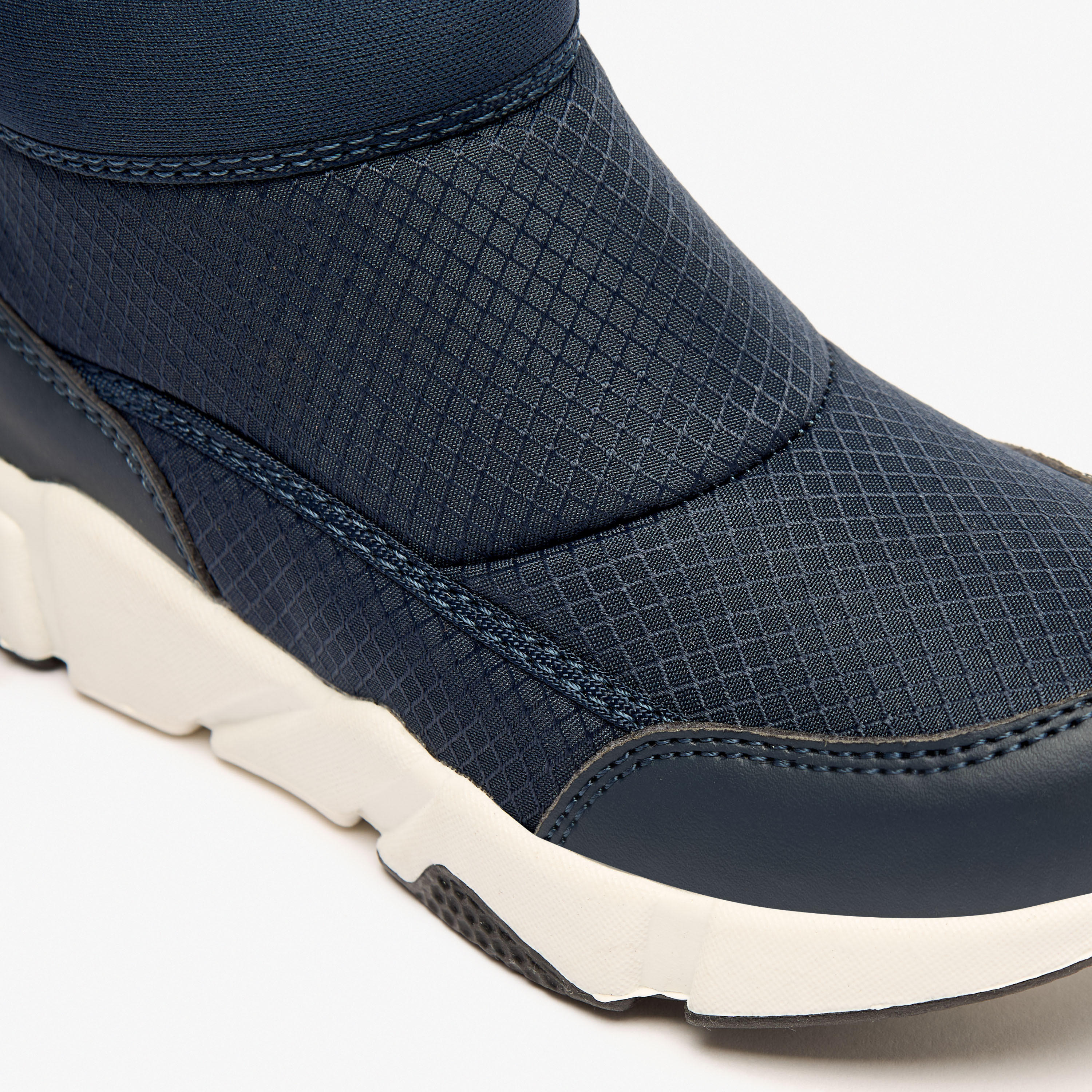 Juniors Textured Ankle Boots with Zip Closure-boys-shoes-boots-image-5