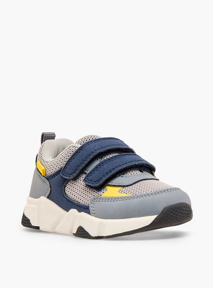 حذاء سنيكرز بقوالب ملونة وشريط إغلاق لاصق للأولاد من بيرفيت-boys-shoes-sneakers-image-2