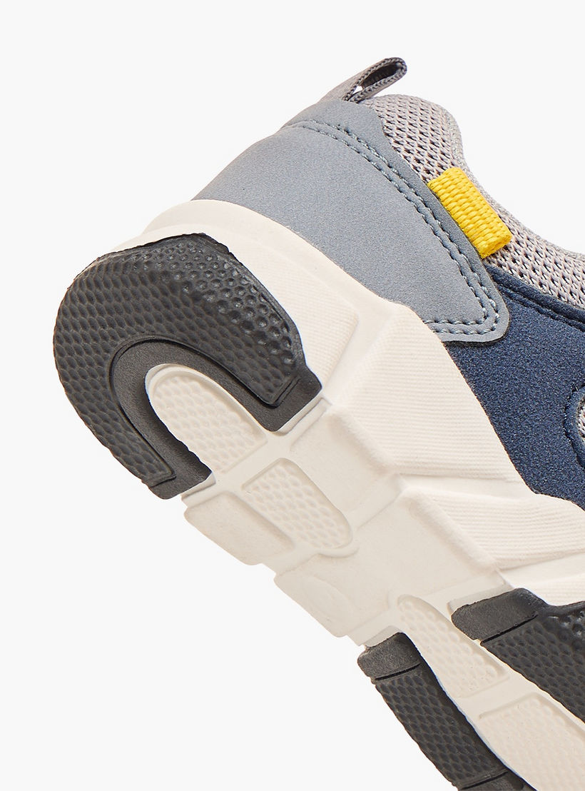 حذاء سنيكرز بقوالب ملونة وشريط إغلاق لاصق للأولاد من بيرفيت-boys-shoes-sneakers-image-8