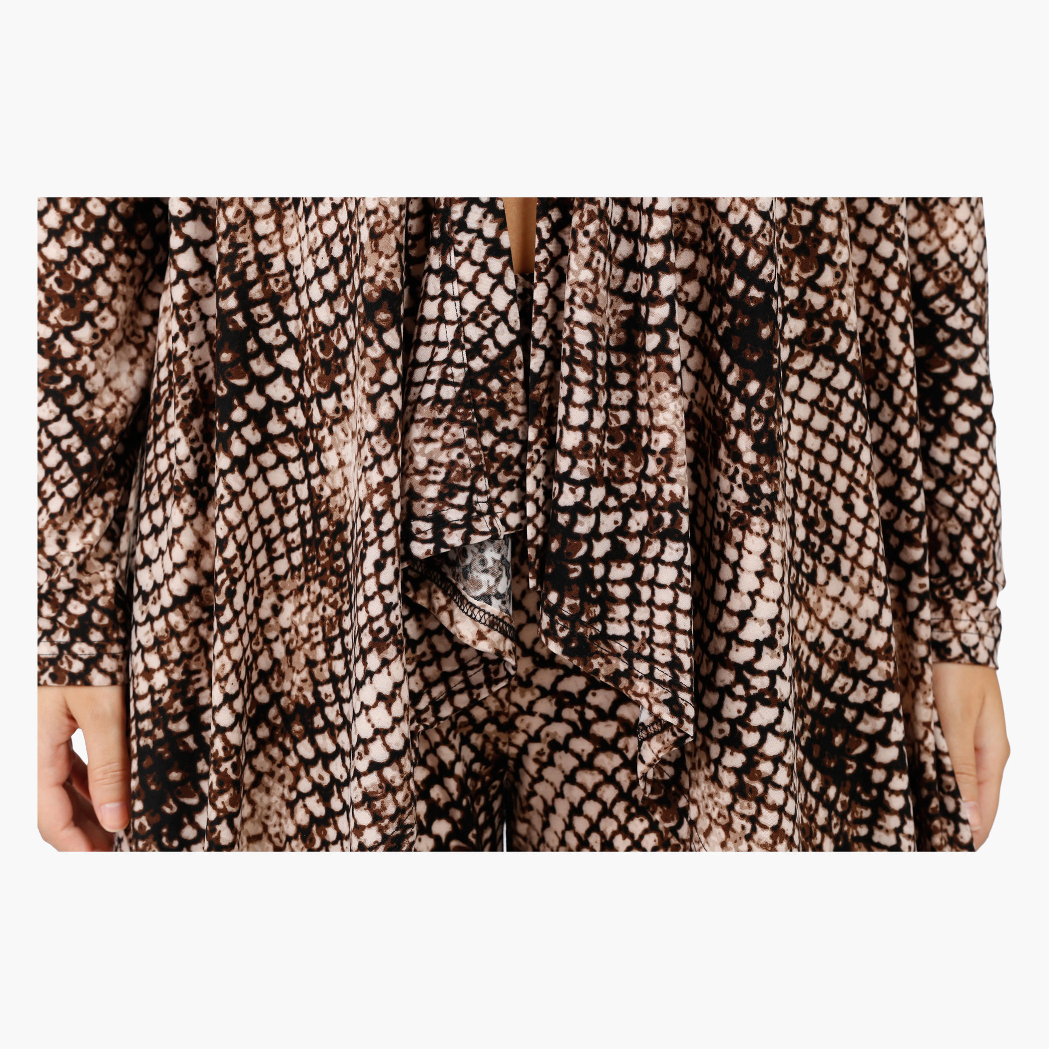 Printed Waterfall Jacket with Long sleeves in Regular Fit-women-clothing-shirtsandblouses-blouses-image-4