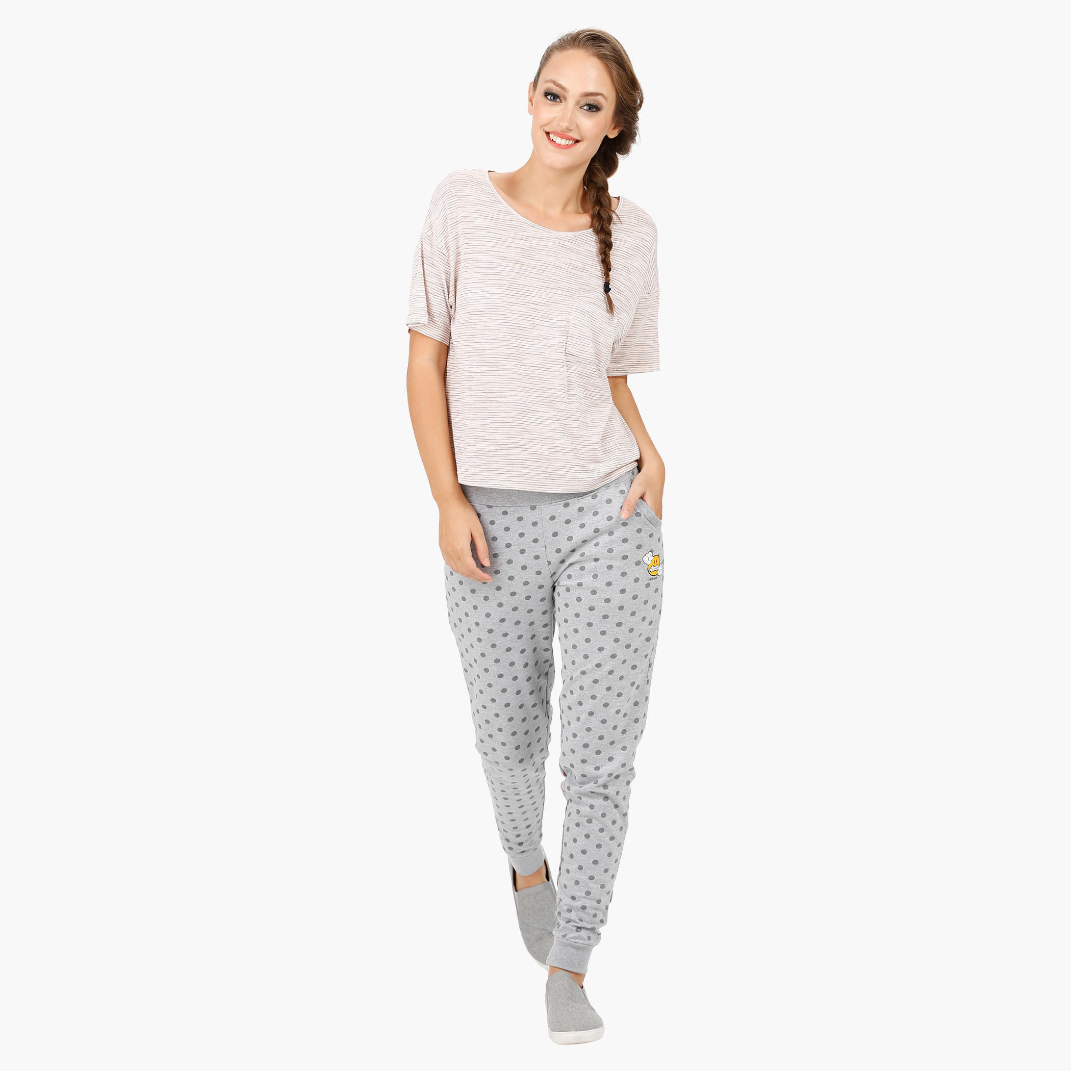Basic Top with Round Neck and Short Sleeves in Regular Fit-women-clothing-tshirts-image-1