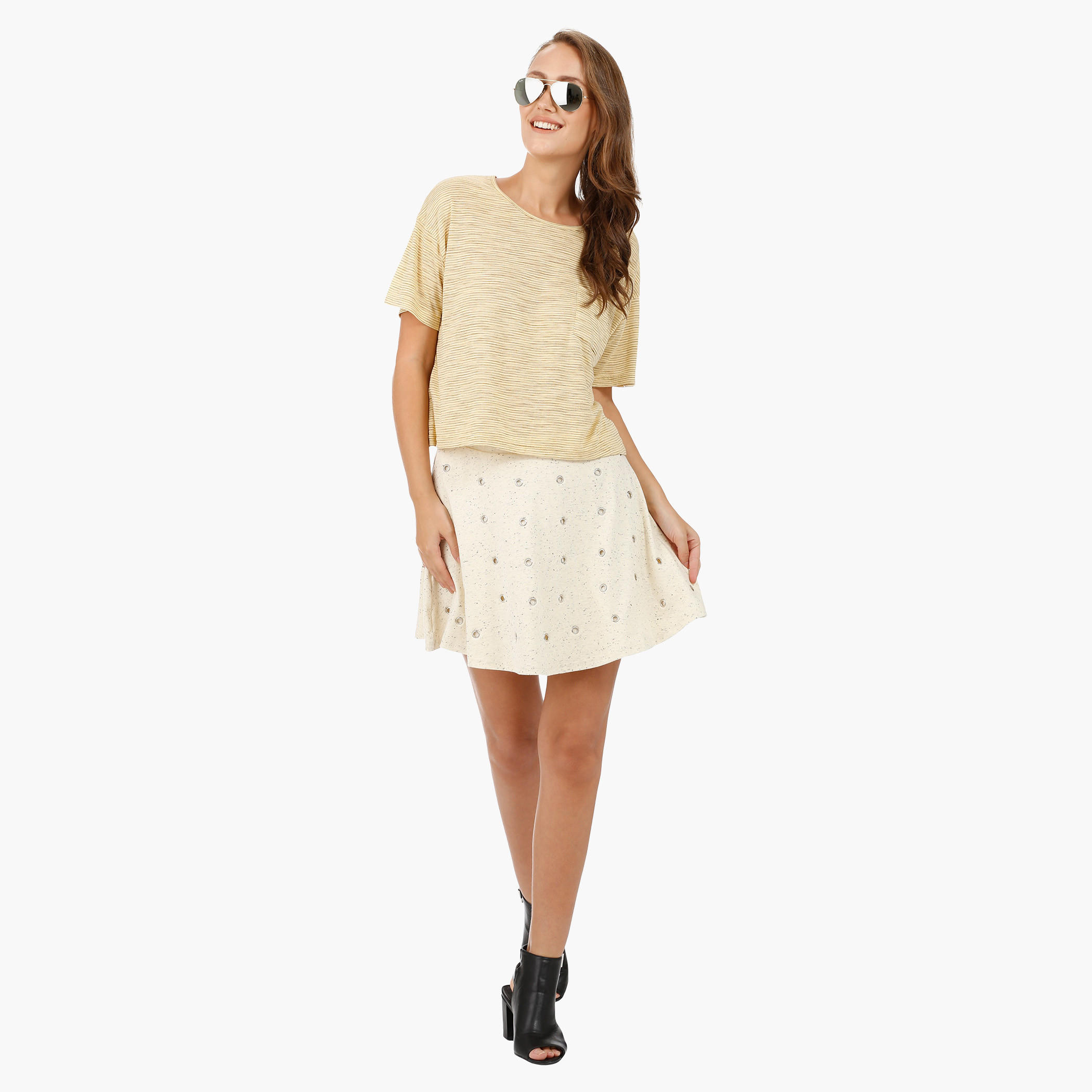 Basic Top with Round Neck and Short Sleeves in Regular Fit-women-clothing-tshirts-image-25