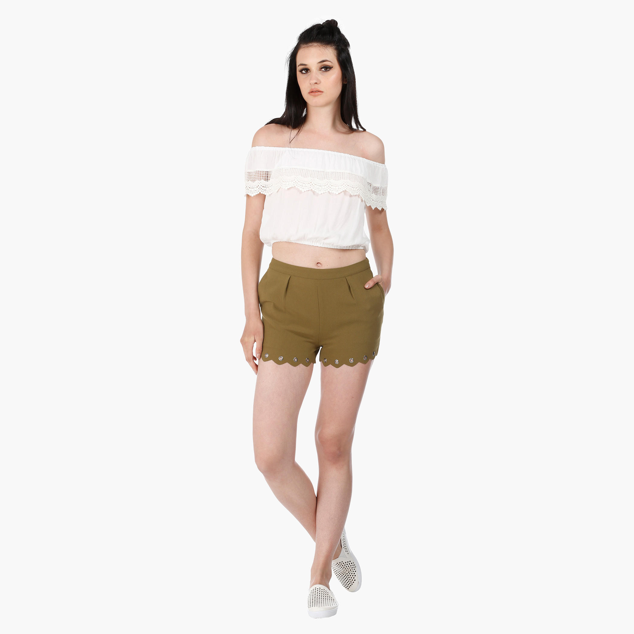 Sleeveless Double Layer Top with Lace Detail in Regular Fit-women-clothing-shirtsandblouses-blouses-image-5