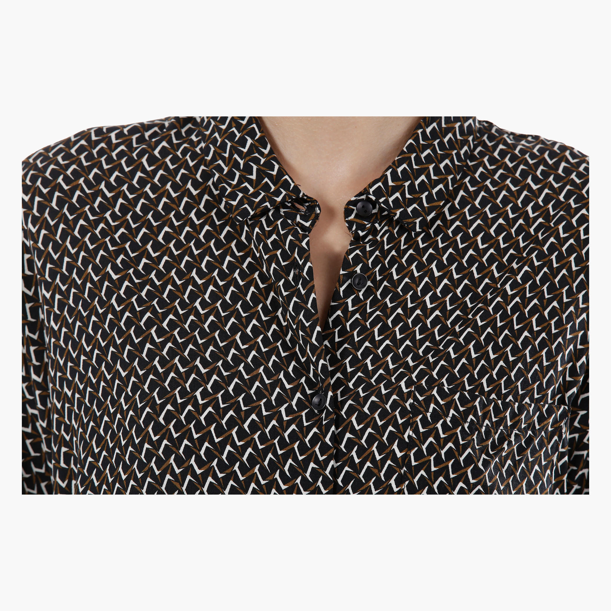 Printed Shirt in Regular Fit-women-clothing-shirtsandblouses-blouses-image-4