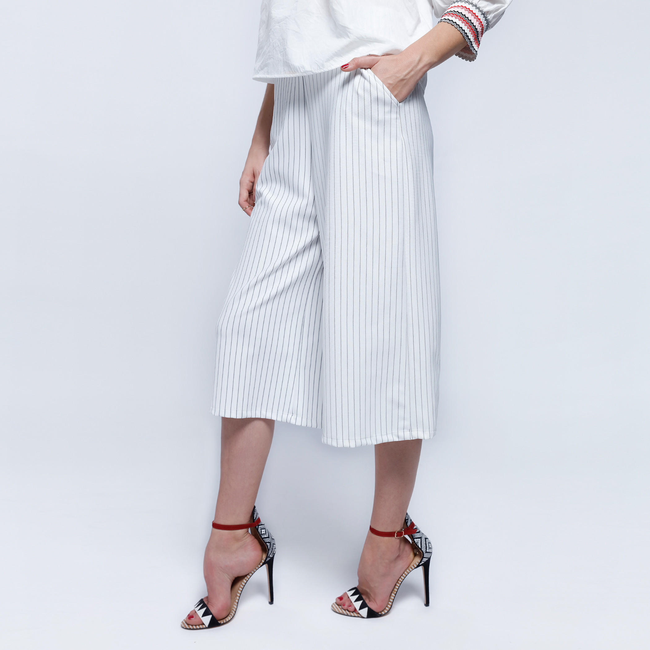 2Xtremz Striped Palazzo Pants with Elasticised Waistband-women-clothing-bottoms-trousers-image-3