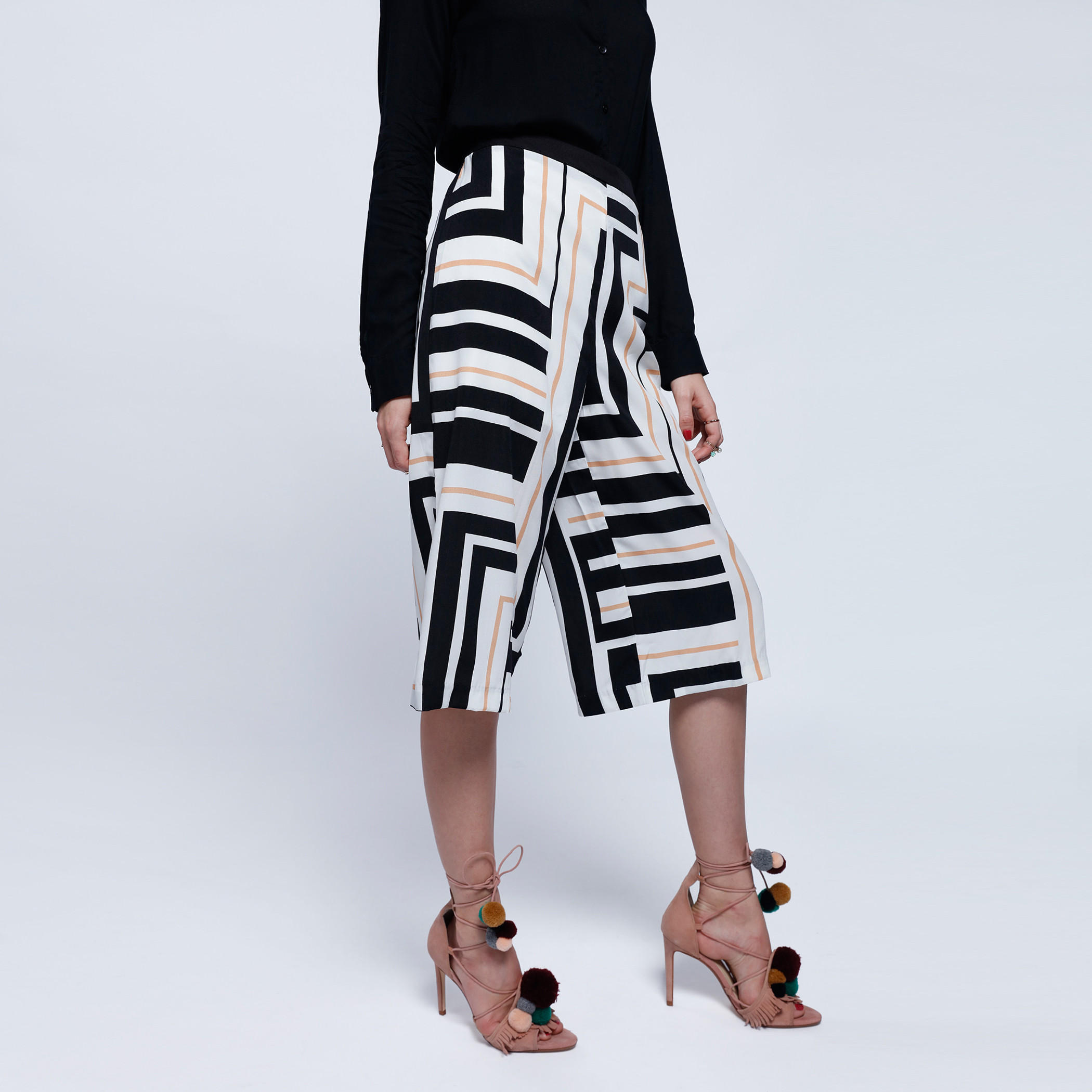2Xtremz Geometric Pattern Palazzo Pants with Elasticised Waistband-women-clothing-bottoms-trousers-image-3