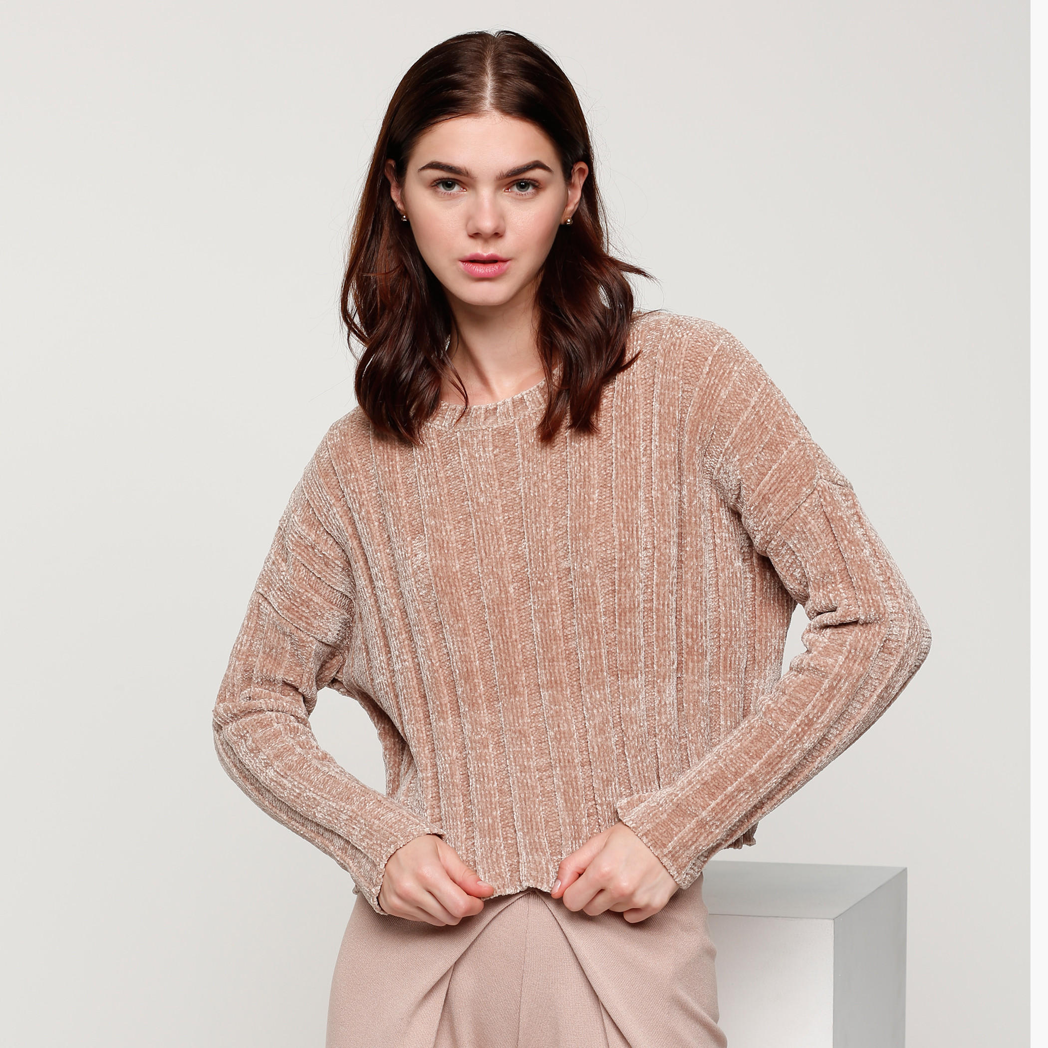 كنزة بارزة الملمس بأكمام طويلة-women-clothing-cardigansandjumpers-jumpers-image-1