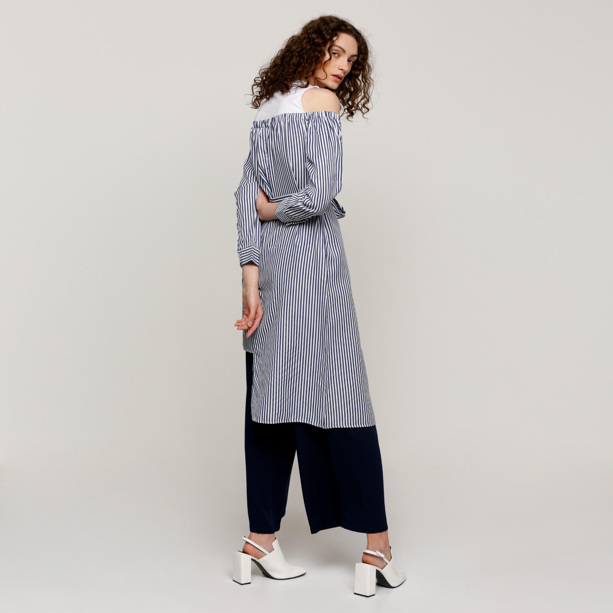 تونيك مقلّم بحوّاف متفاوتة الطول-women-clothing-shirtsandblouses-blouses-image-4