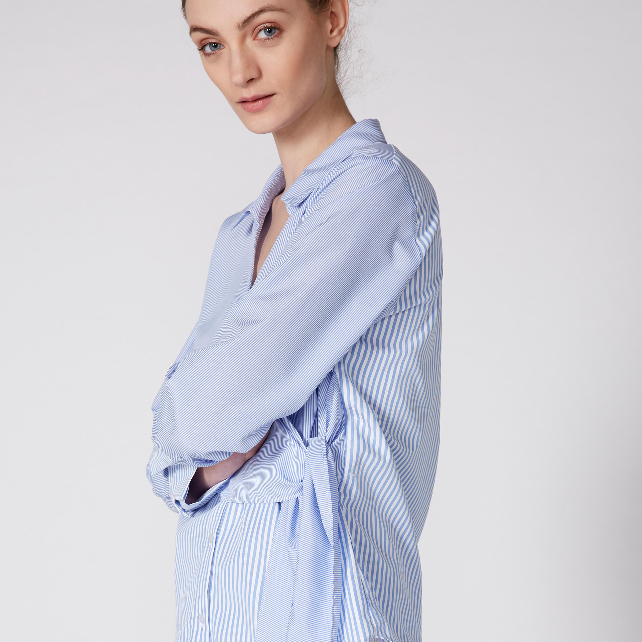 بلوزة مقلّمة بأكمام طويلة ورباط-women-clothing-shirtsandblouses-blouses-image-2