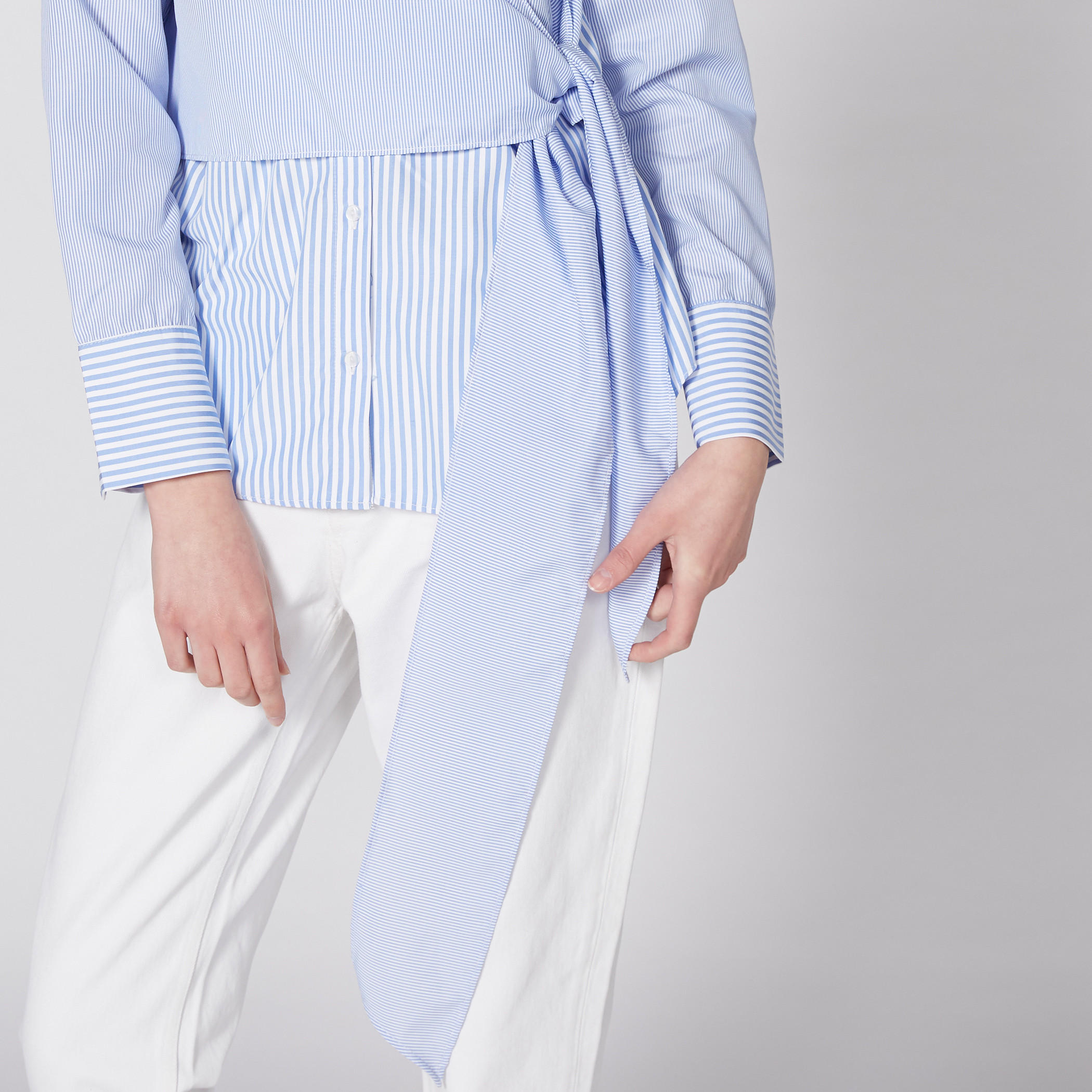 بلوزة مقلّمة بأكمام طويلة ورباط-women-clothing-shirtsandblouses-blouses-image-3