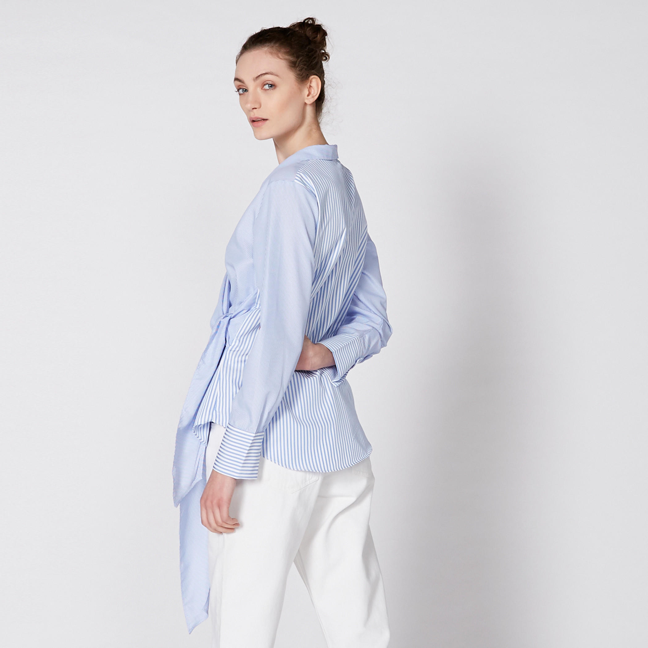 بلوزة مقلّمة بأكمام طويلة ورباط-women-clothing-shirtsandblouses-blouses-image-4