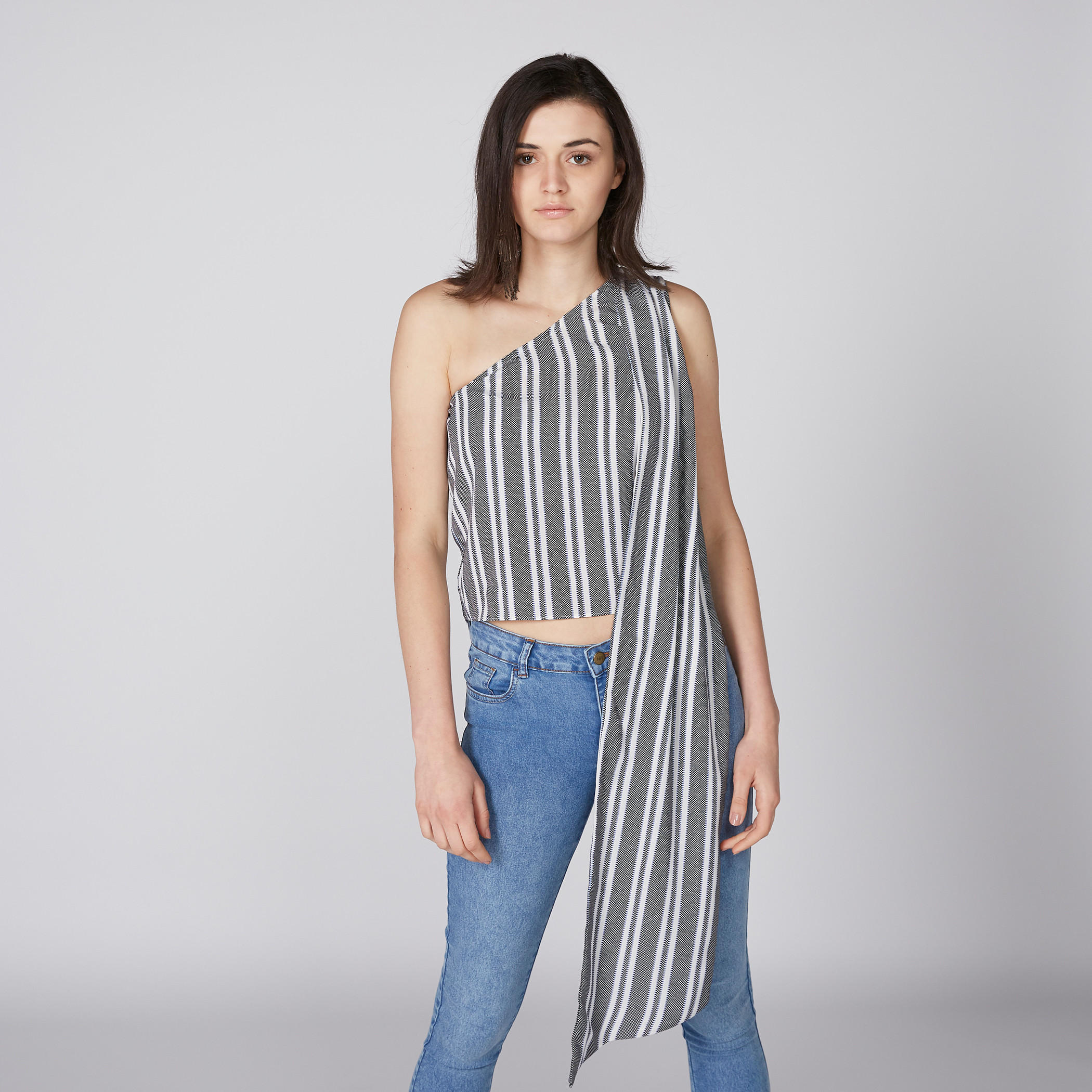 بلوزة مقلّمة بكتف واحد وتفاصيل كشكش-women-clothing-shirtsandblouses-blouses-image-1