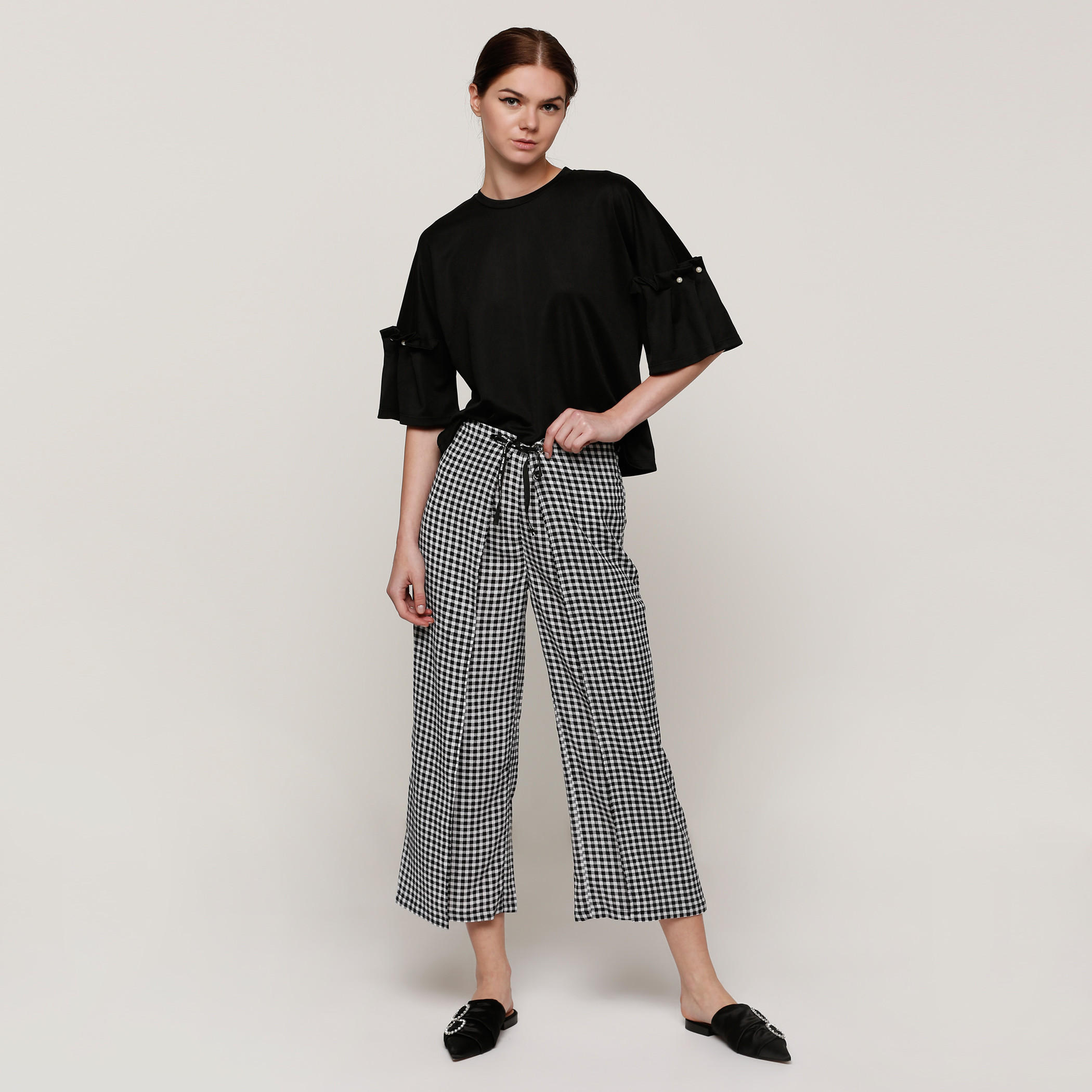 بلوزة بياقة مستديرة وأكمام قصيرة مزيّنة لؤلؤ-women-clothing-shirtsandblouses-blouses-image-5