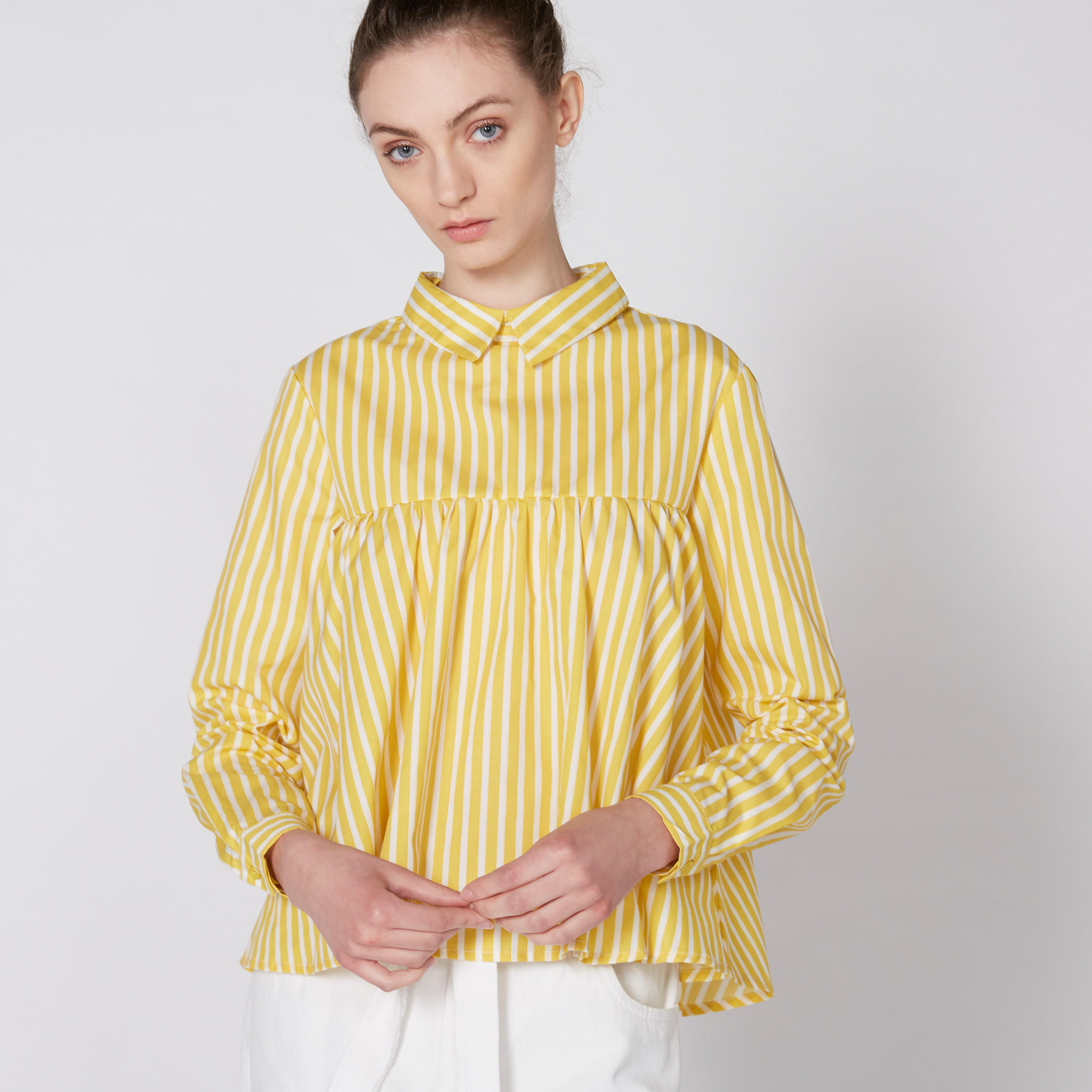 بلوزة مقلّمة بأكمام طويلة وزر إغلاق-women-clothing-shirtsandblouses-blouses-image-4