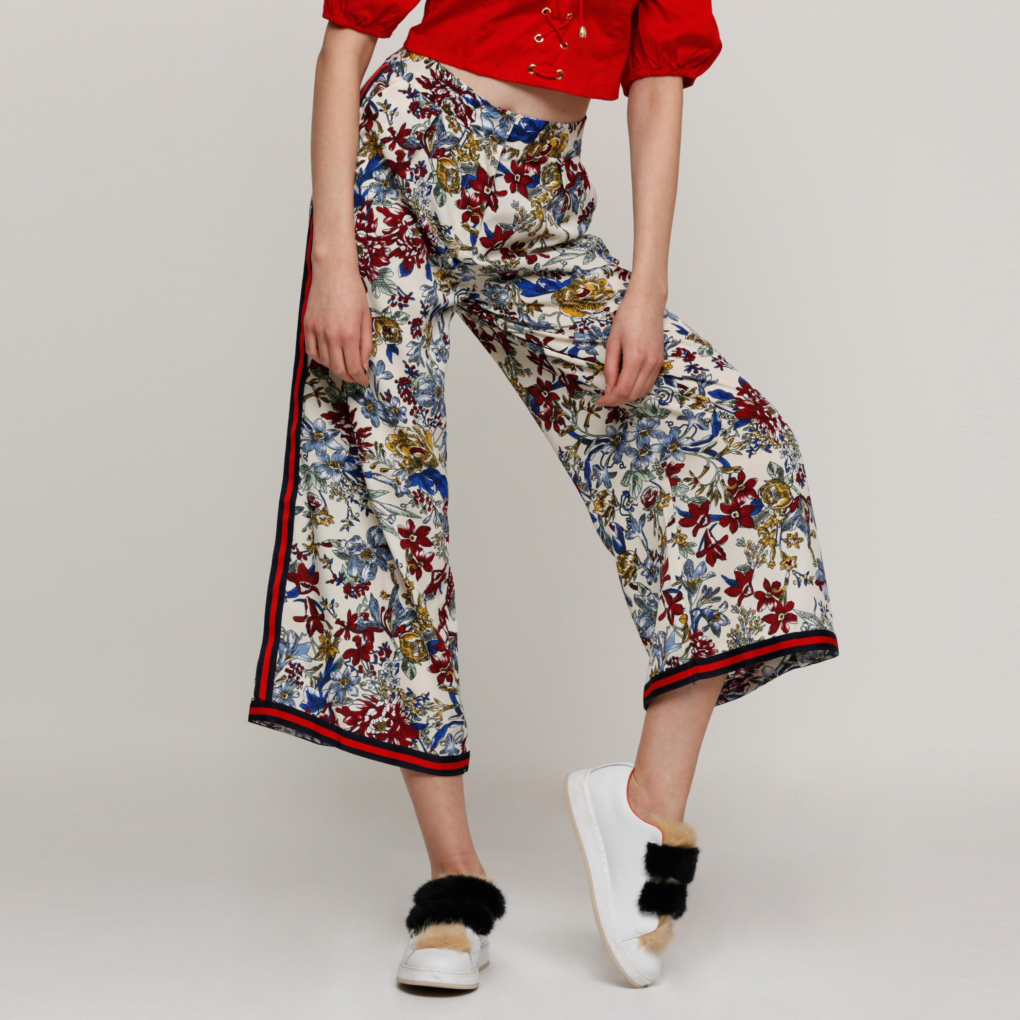 بنطال واسع الساقين مزخرف بأشرطة ومشبك إغلاق مع طبعات-women-clothing-bottoms-trousers-image-1