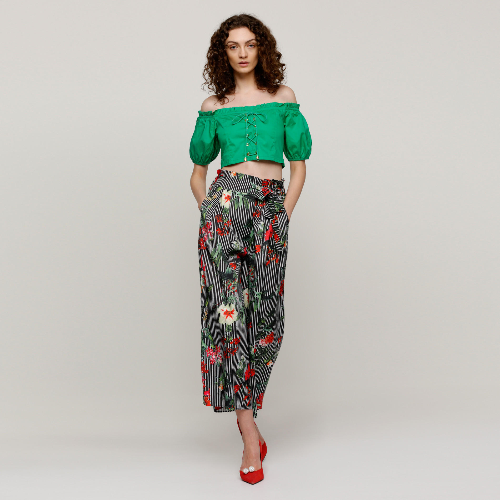 بلوزة قصيرة مكشوفة الأكتاف برباط-women-clothing-shirtsandblouses-blouses-image-3