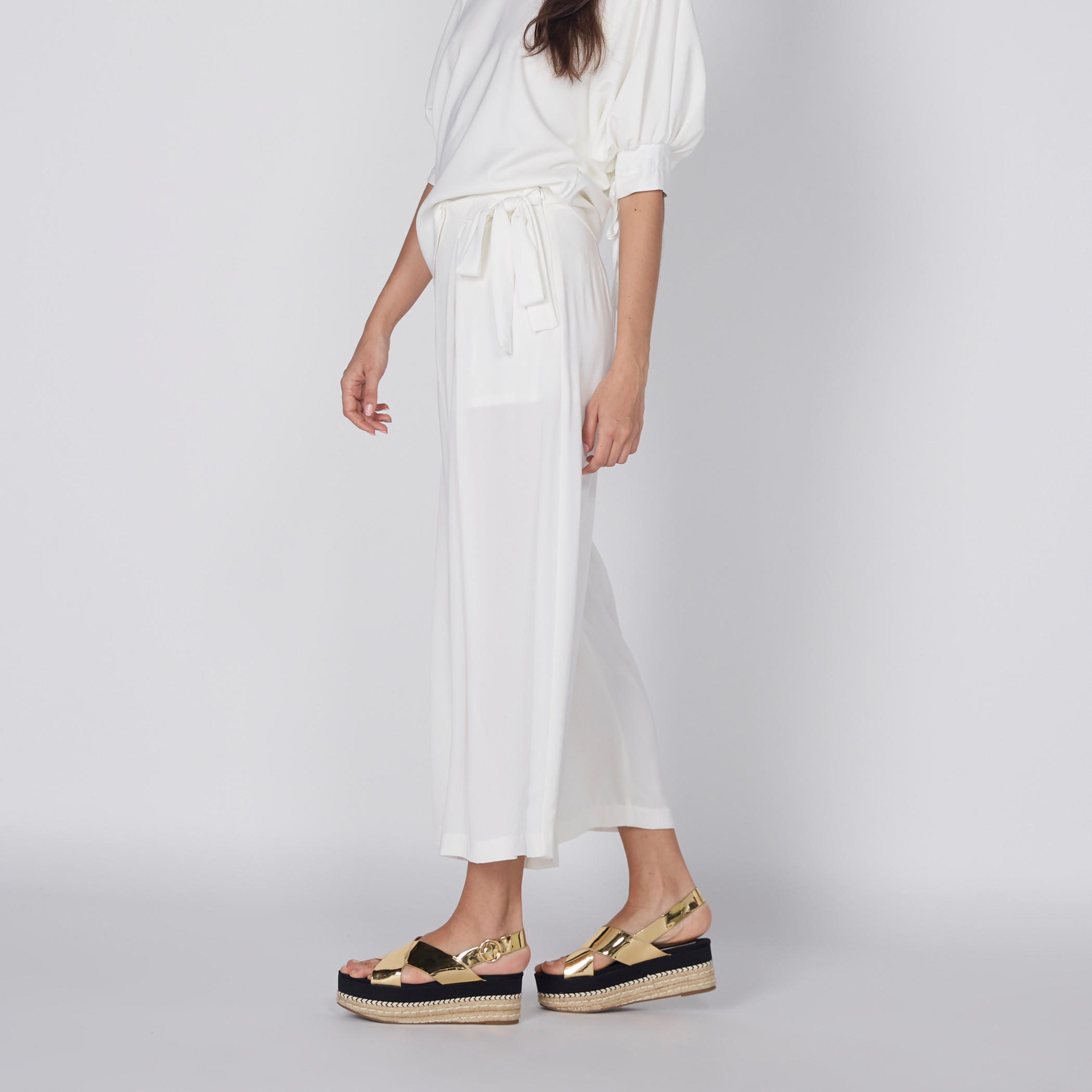 بنطال بالازو طويل بسحاب إغلاق وتفاصيل معقودة-women-clothing-bottoms-trousers-image-5