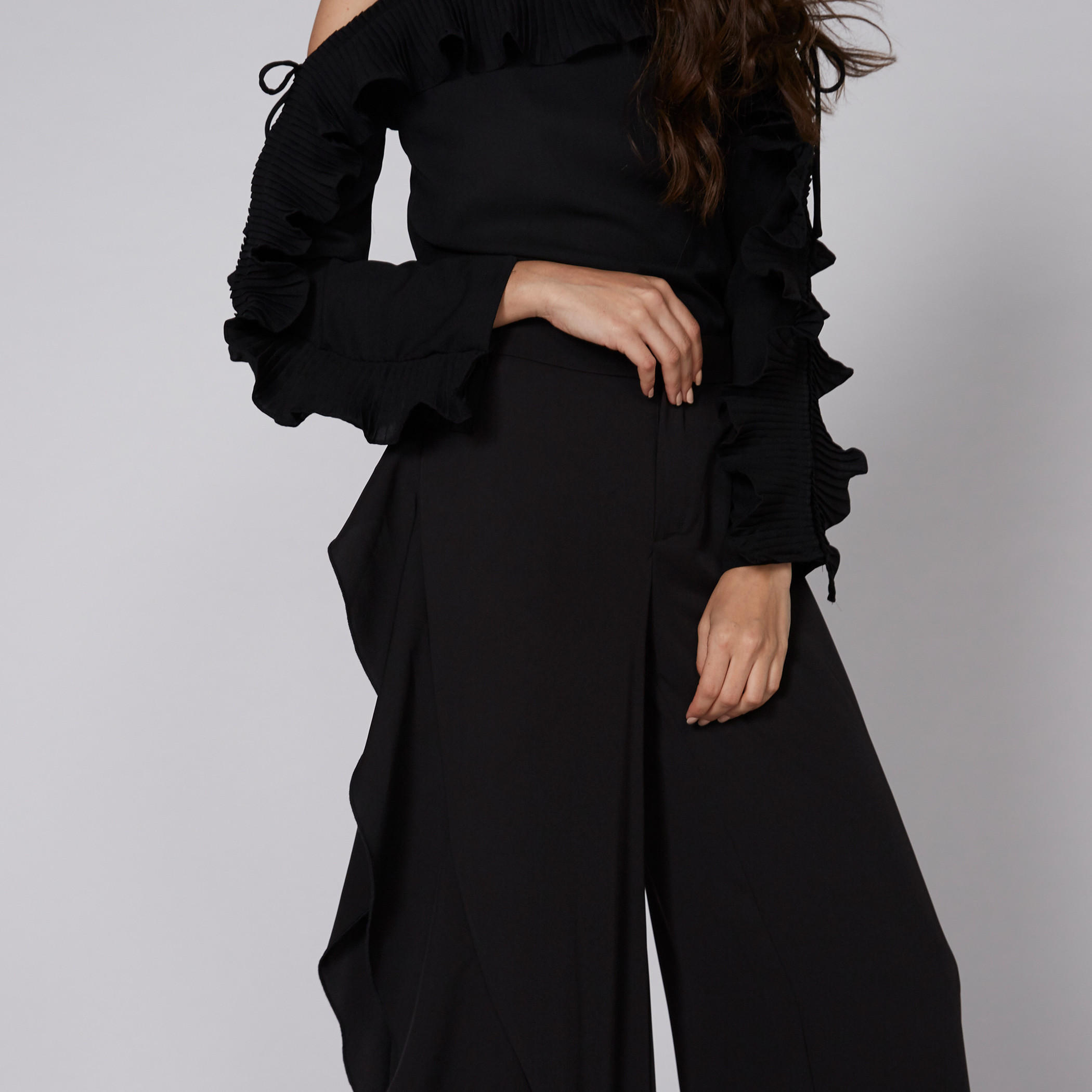 بنطال بالازو طويل بتفاصيل كشكش-women-clothing-bottoms-trousers-image-4