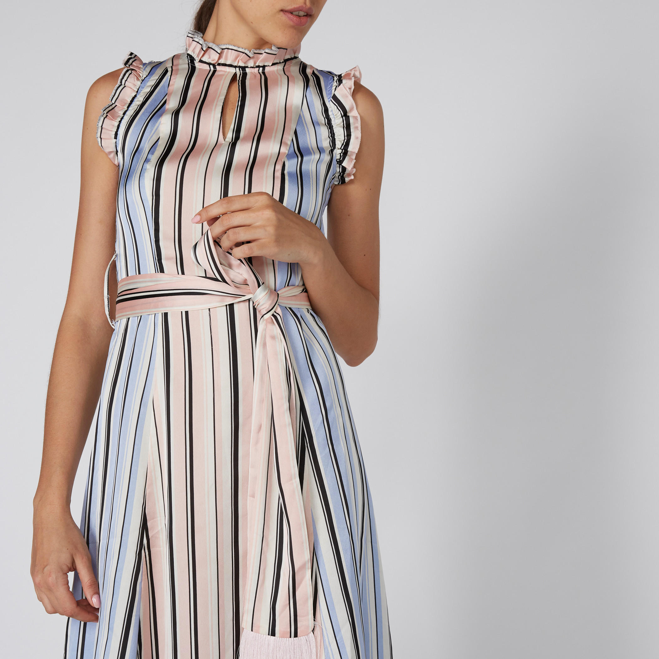 فستان مقلّم متوسط الطول دون أكمام بحزام رباط-women-clothing-dresses-image-4