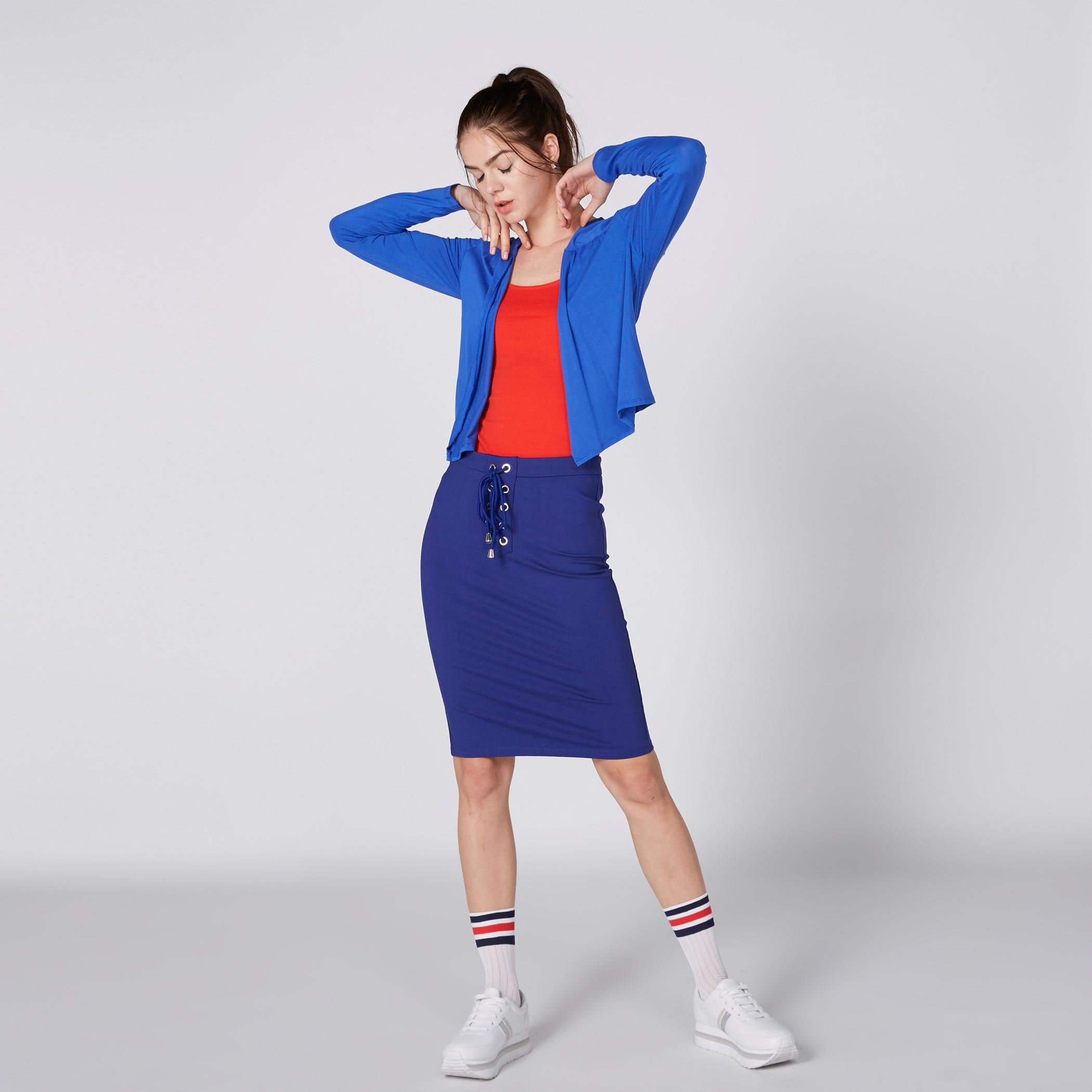 تنّورة ميدي بتفاصيل أربطة وسحّاب إغلاق من تو إكستريمز-women-clothing-bottoms-skirts-image-1