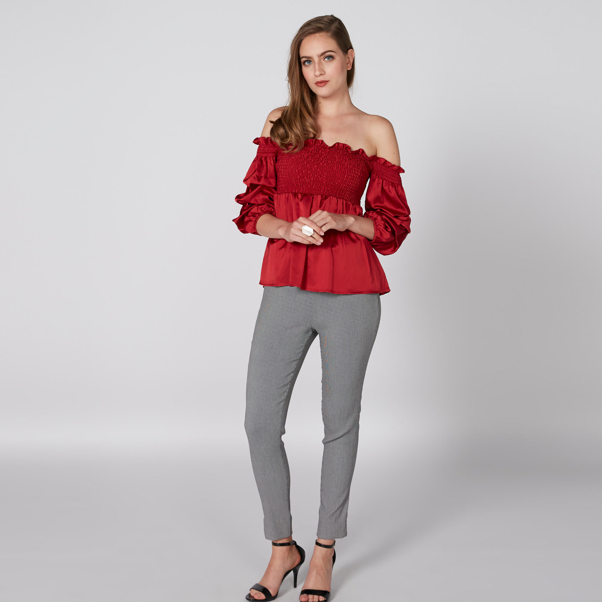 بلوزة مكشوفة الأكتاف بأكمام 3/4 ودرزات-women-clothing-shirtsandblouses-blouses-image-1