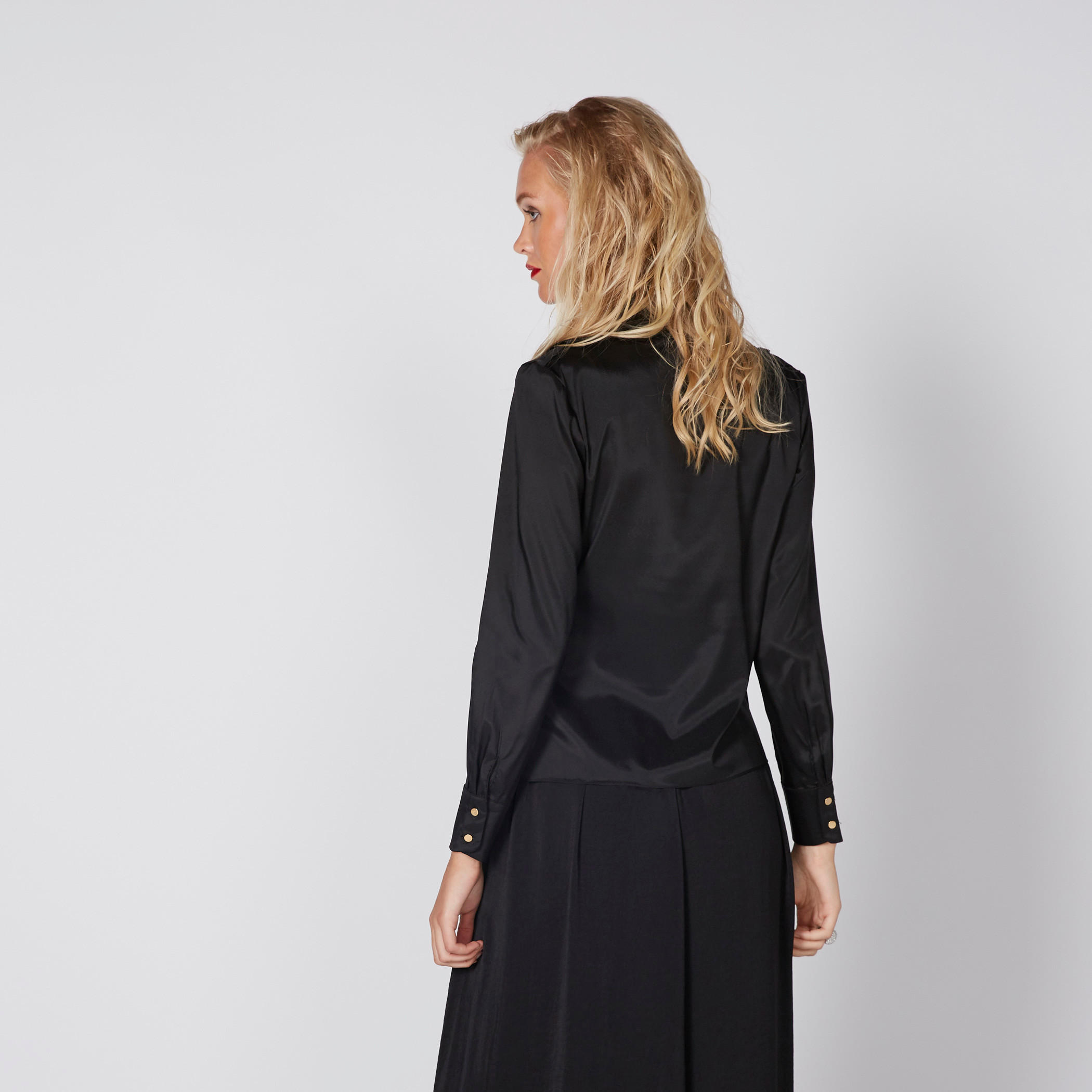 V-Neck Top with Long Sleeves-women-clothing-shirtsandblouses-blouses-image-3