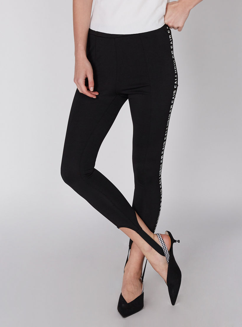 بنطال ليقنز بطول 3/4 مع خصر مطّاطي-women-clothing-bottoms-trousers-image-1