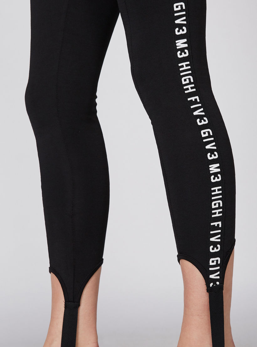 بنطال ليقنز بطول 3/4 مع خصر مطّاطي-women-clothing-bottoms-trousers-image-3