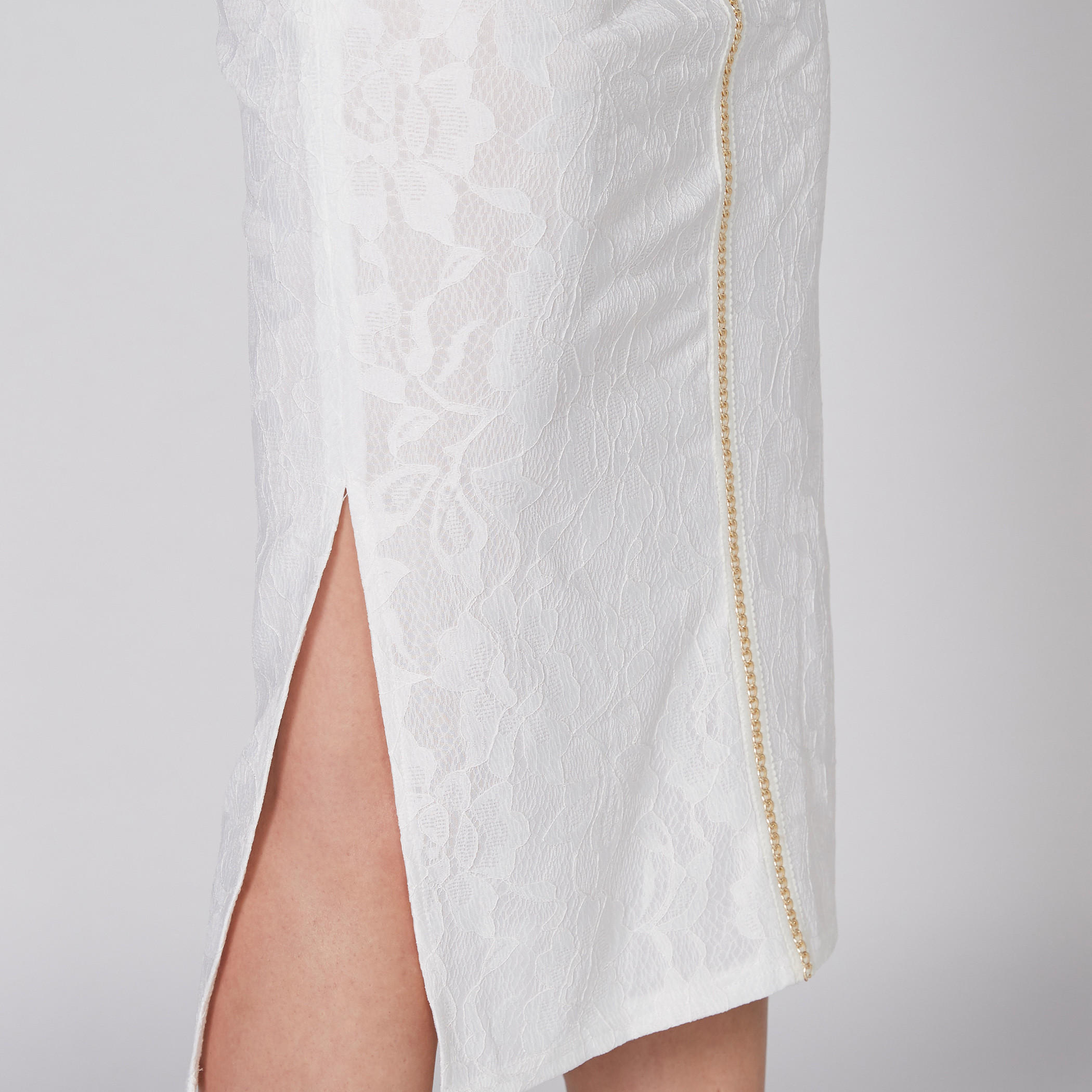 تنورة متوسطة الطول بفتحة جانبية وتفاصيل دانتيل-women-clothing-bottoms-skirts-image-4