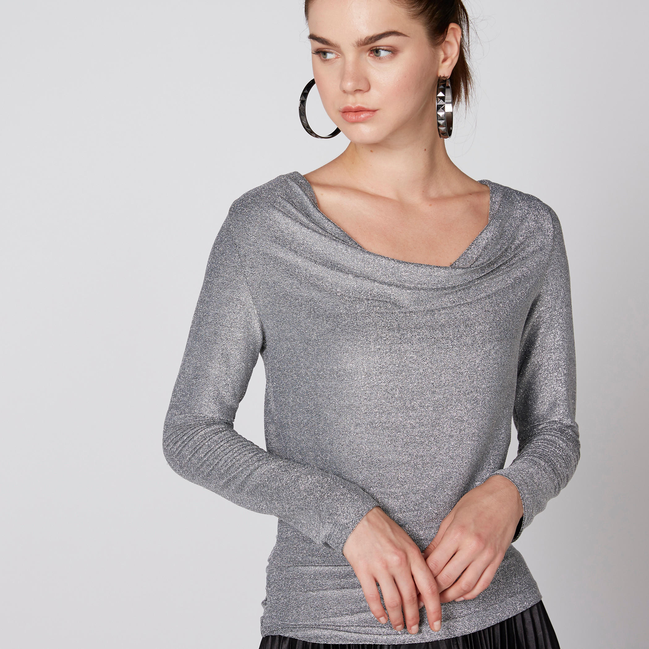 بلوزة بارزة الملمس بياقة عميقة وأكمام طويلة-women-clothing-shirtsandblouses-blouses-image-1