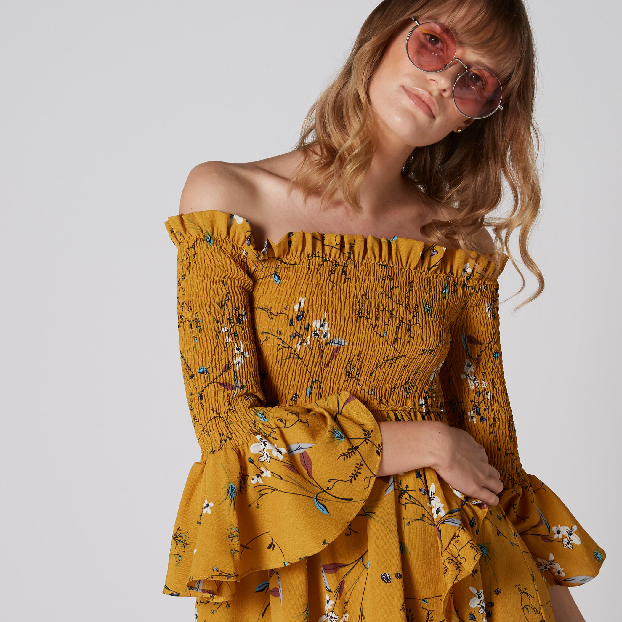 فستان طويل مكشوف الأكتاف بحوّاف غير مستوية-women-clothing-dresses-image-1