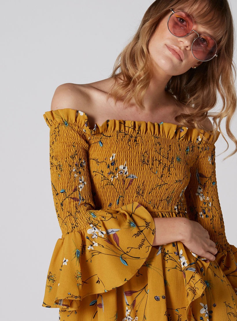 فستان طويل مكشوف الأكتاف بحوّاف غير مستوية-women-clothing-dresses-image-1