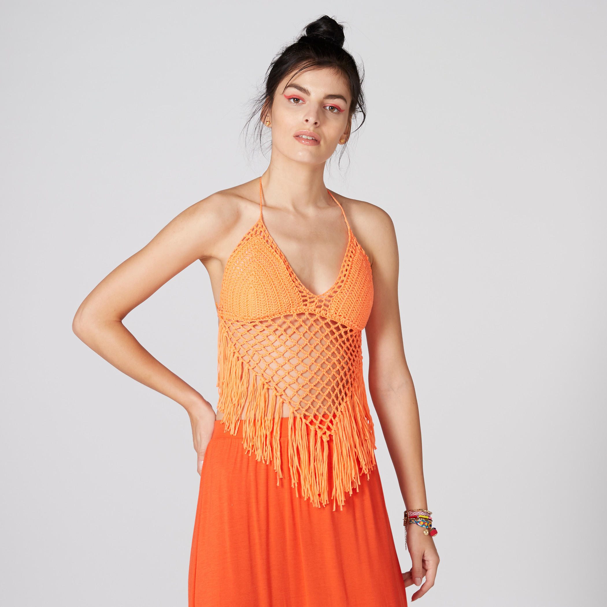 بلوزة كروشيه برباط وشرّابات-women-clothing-shirtsandblouses-blouses-image-1
