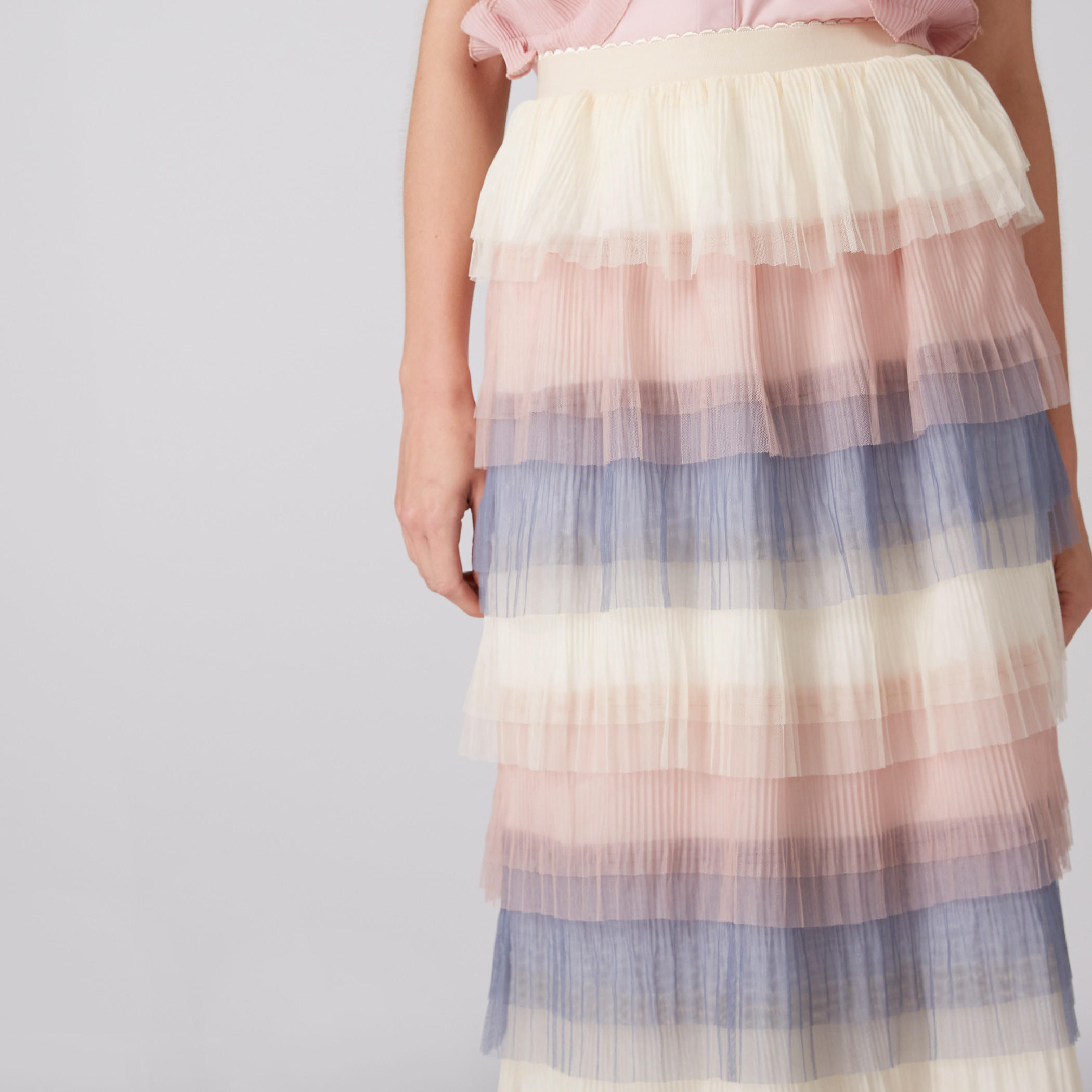 تنّورة طويلة بتفاصيل شبكيّة وخصر مطّاطي من تو إكستريمز-women-clothing-bottoms-skirts-image-4