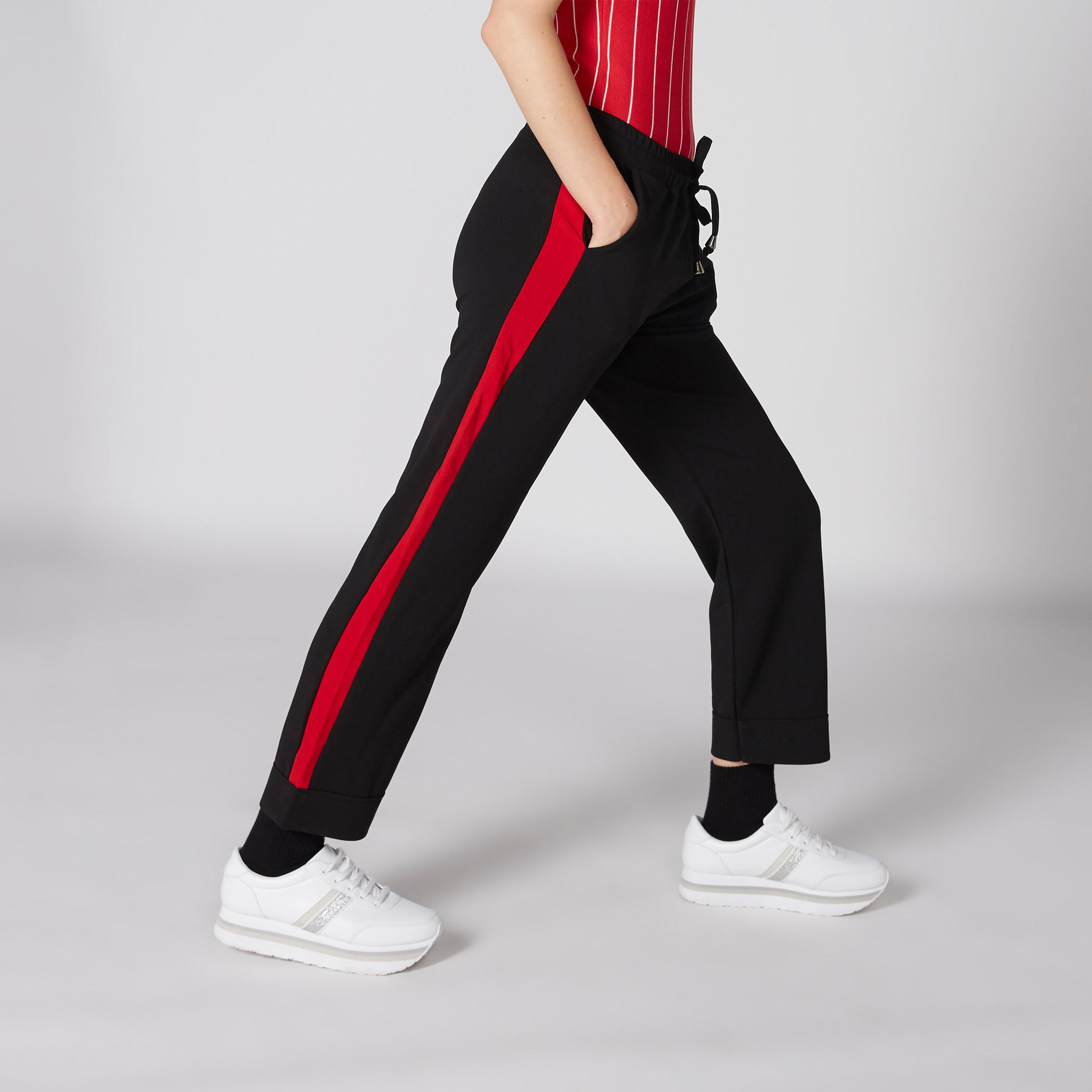 بنطال طويل بخصر مطاطي وجيوب-women-clothing-bottoms-trousers-image-1