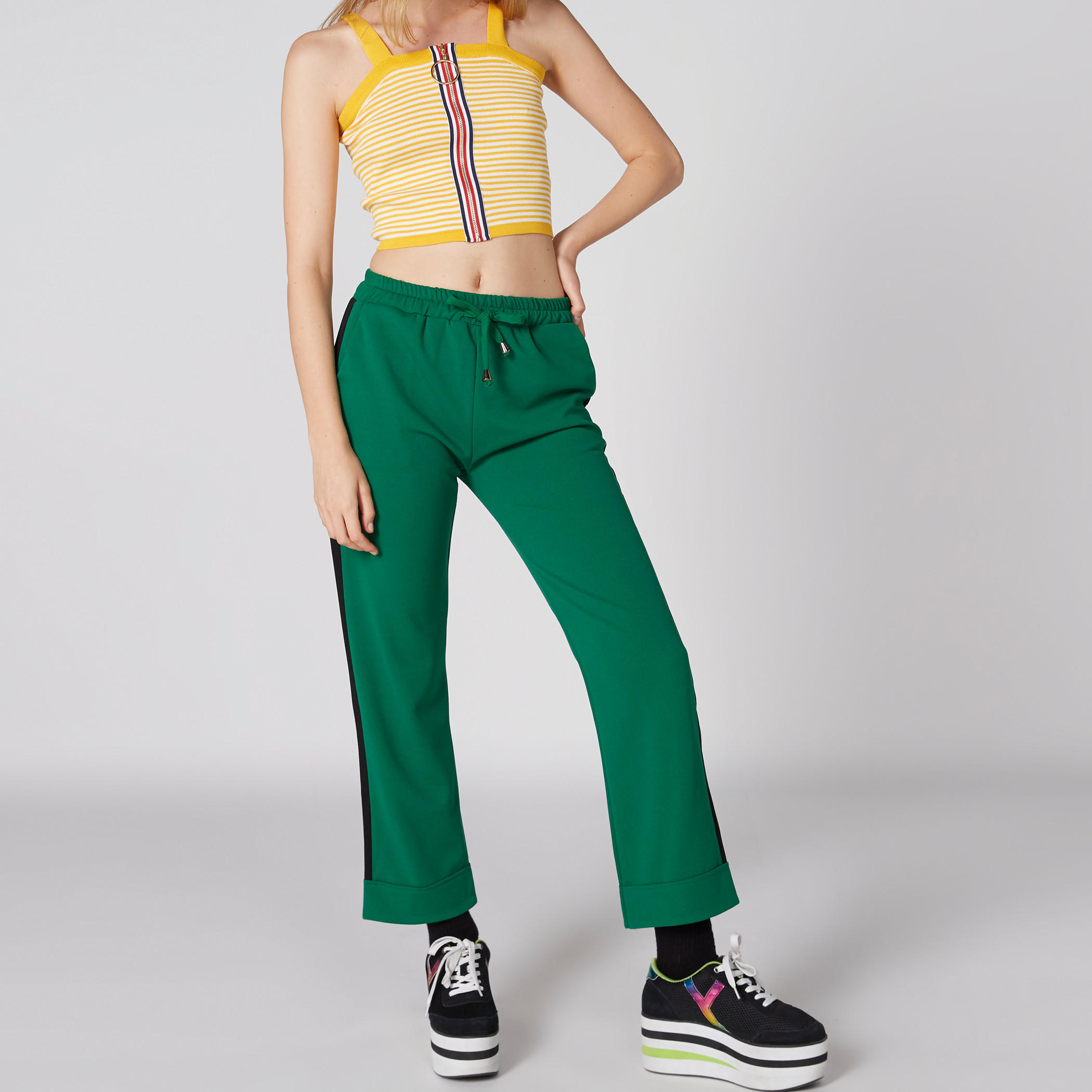 بنطال طويل بخصر مطاطي وجيوب-women-clothing-bottoms-trousers-image-3