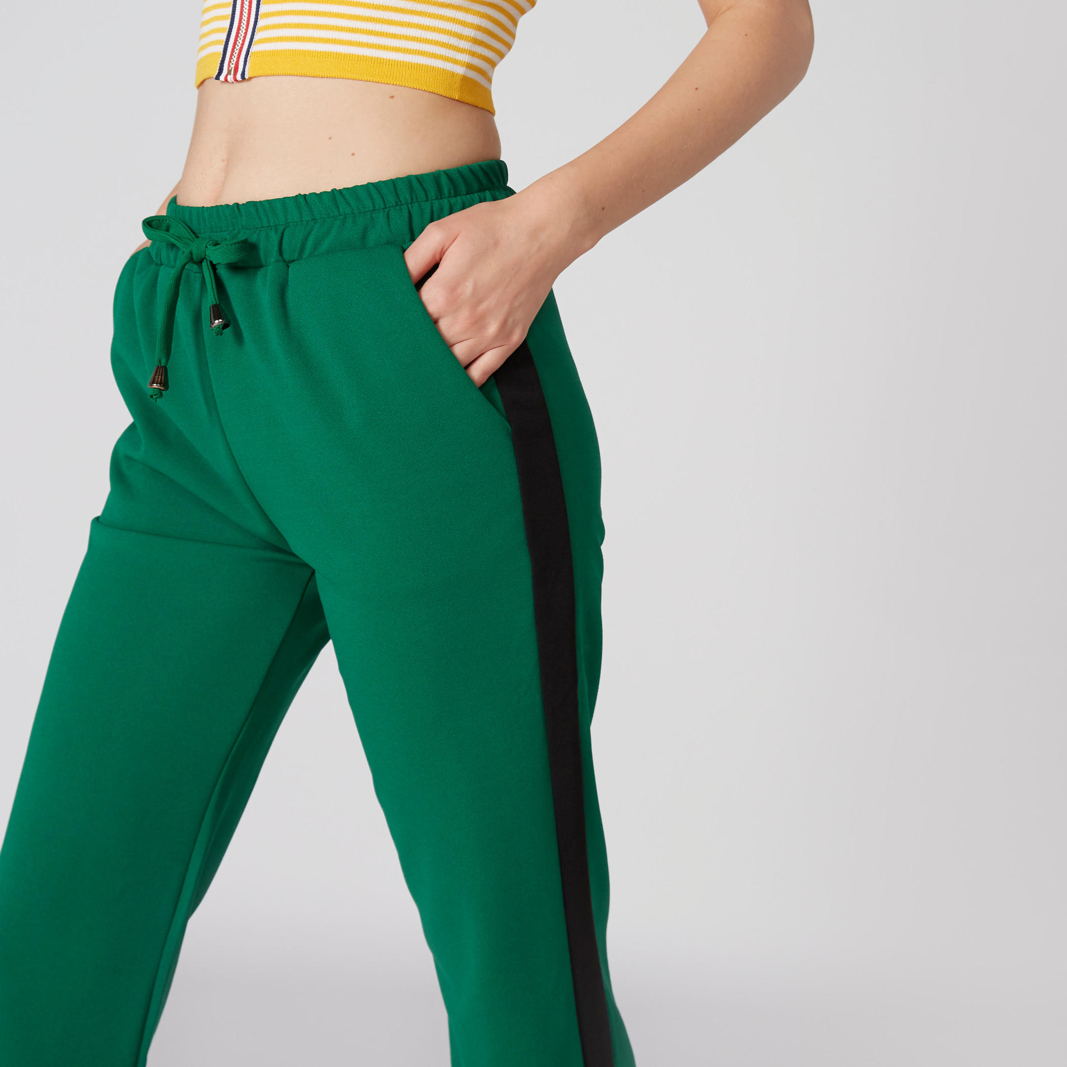 بنطال طويل بخصر مطاطي وجيوب-women-clothing-bottoms-trousers-image-5