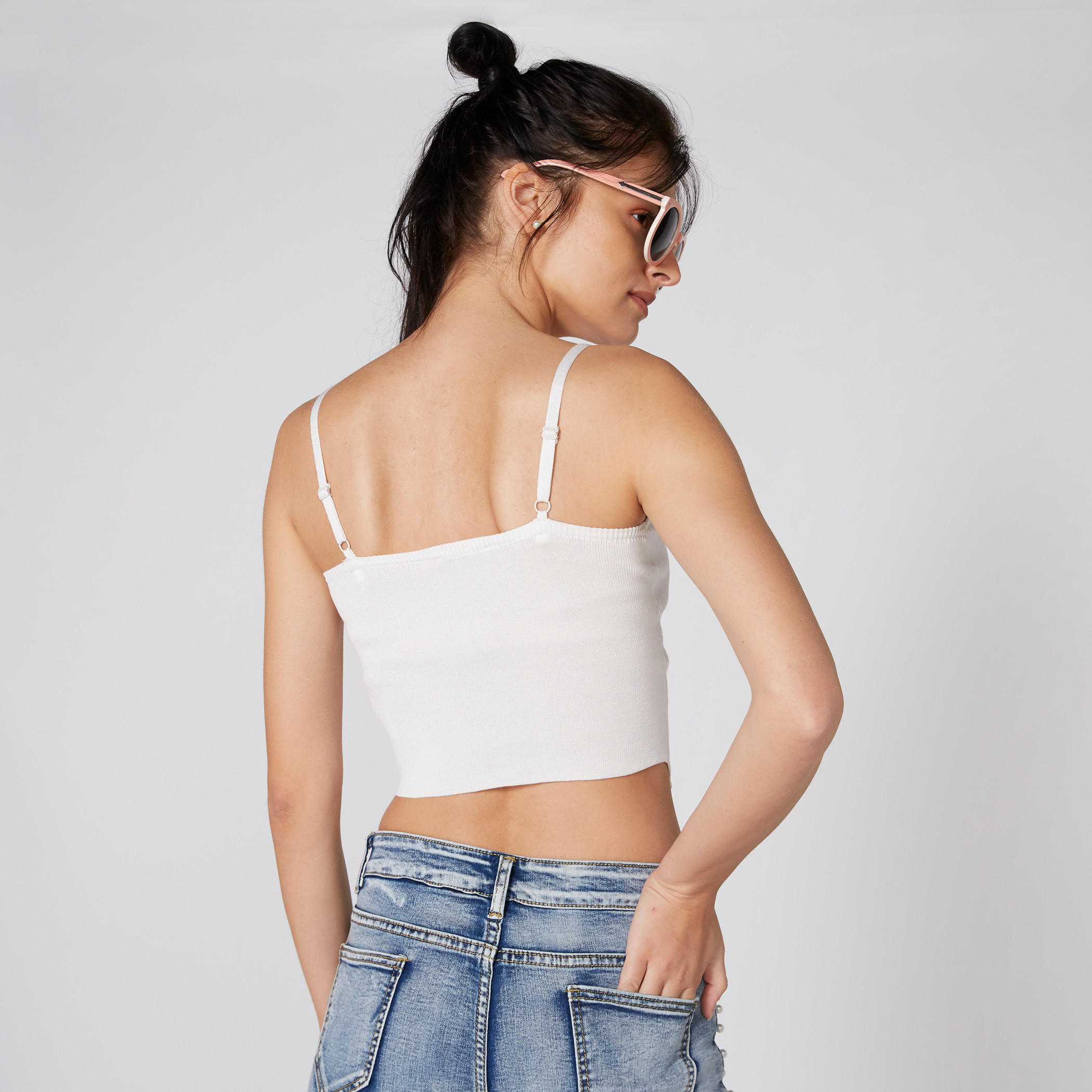 بلوزة قصيرة بحمّالات رفيعة وأربطة ودرزات-women-clothing-shirtsandblouses-blouses-image-2