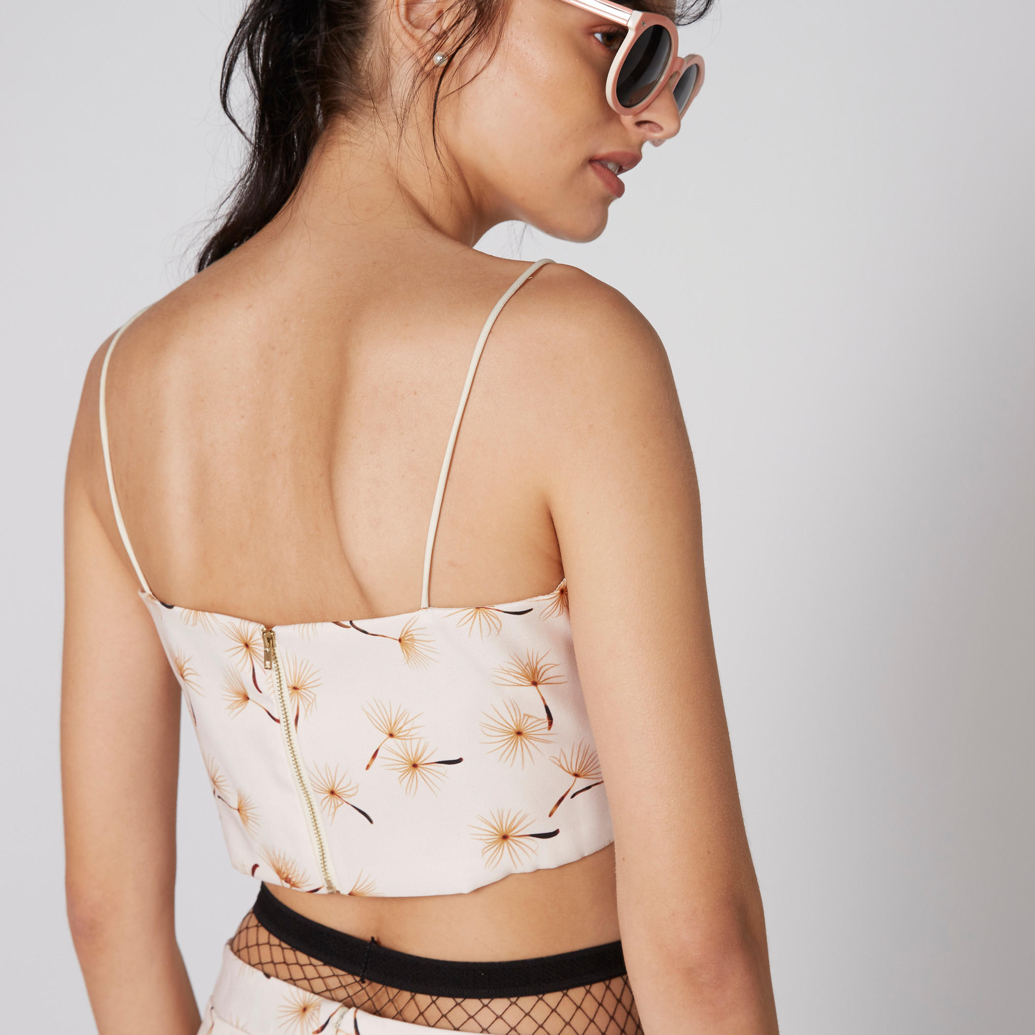 بلوزة بياقة سويت هارت ووسحّاب إغلاق وطبعات-women-clothing-shirtsandblouses-blouses-image-2