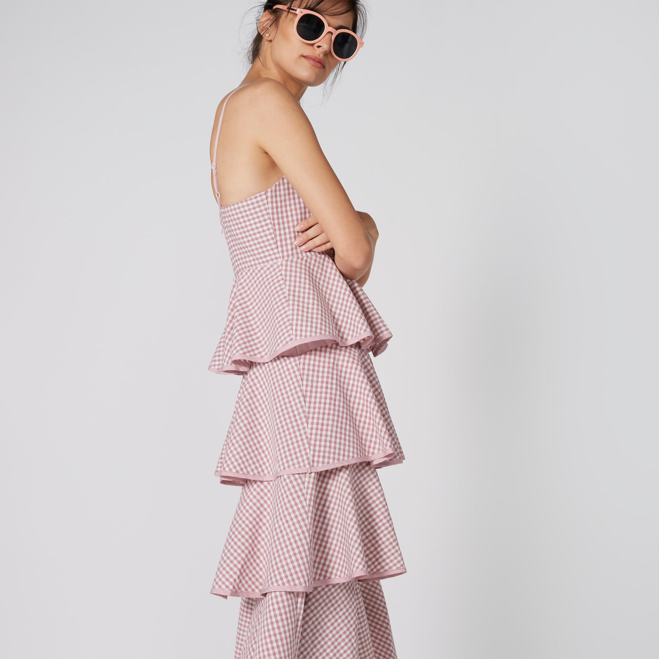 فستان كاروهات متوسط الطول بحمّالات رفيعة-women-clothing-dresses-image-5