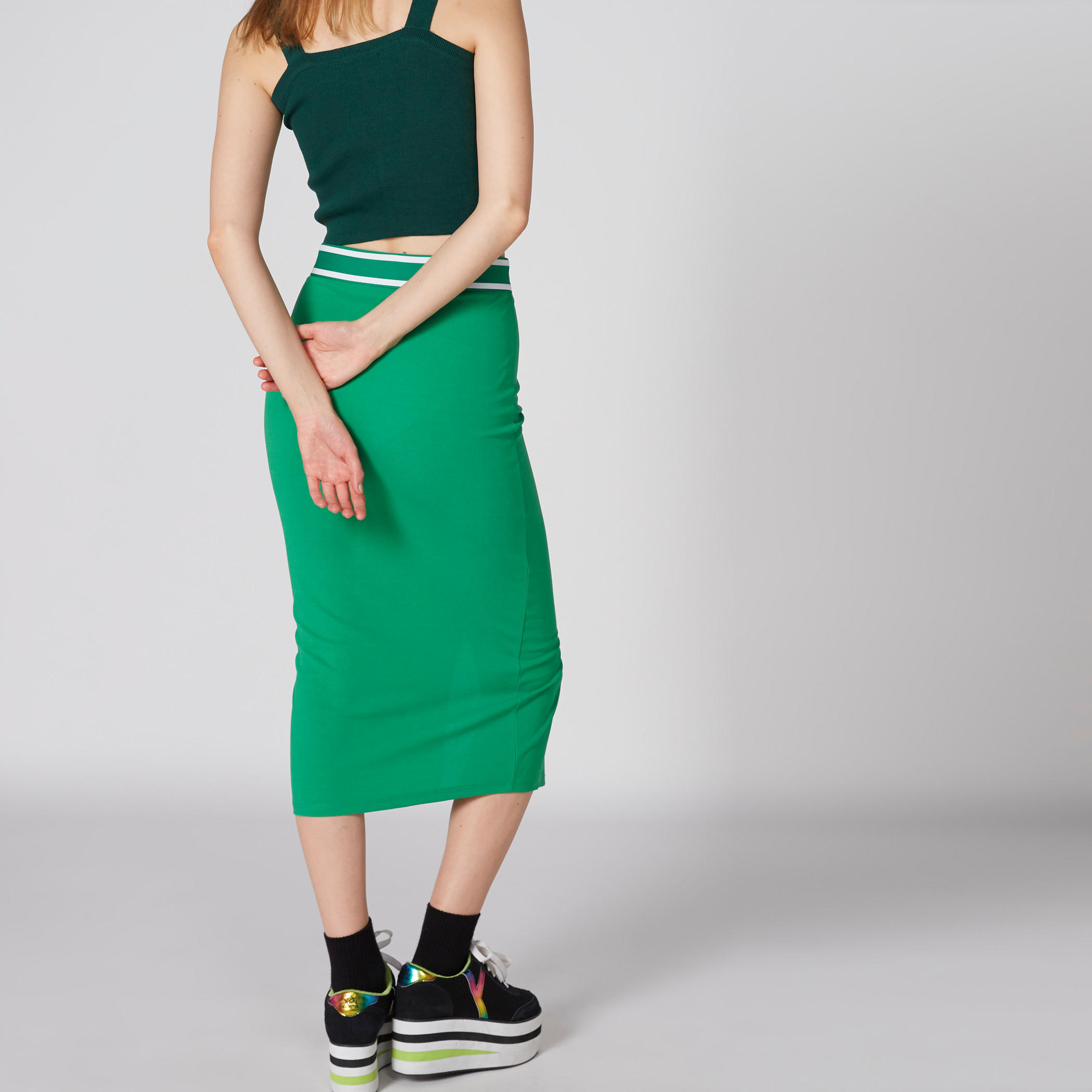 تنّورة ميدي بقصّة ضيّقة وسحّاب إغلاق وخصر مضلّع من تو إكستريمز-women-clothing-bottoms-skirts-image-2