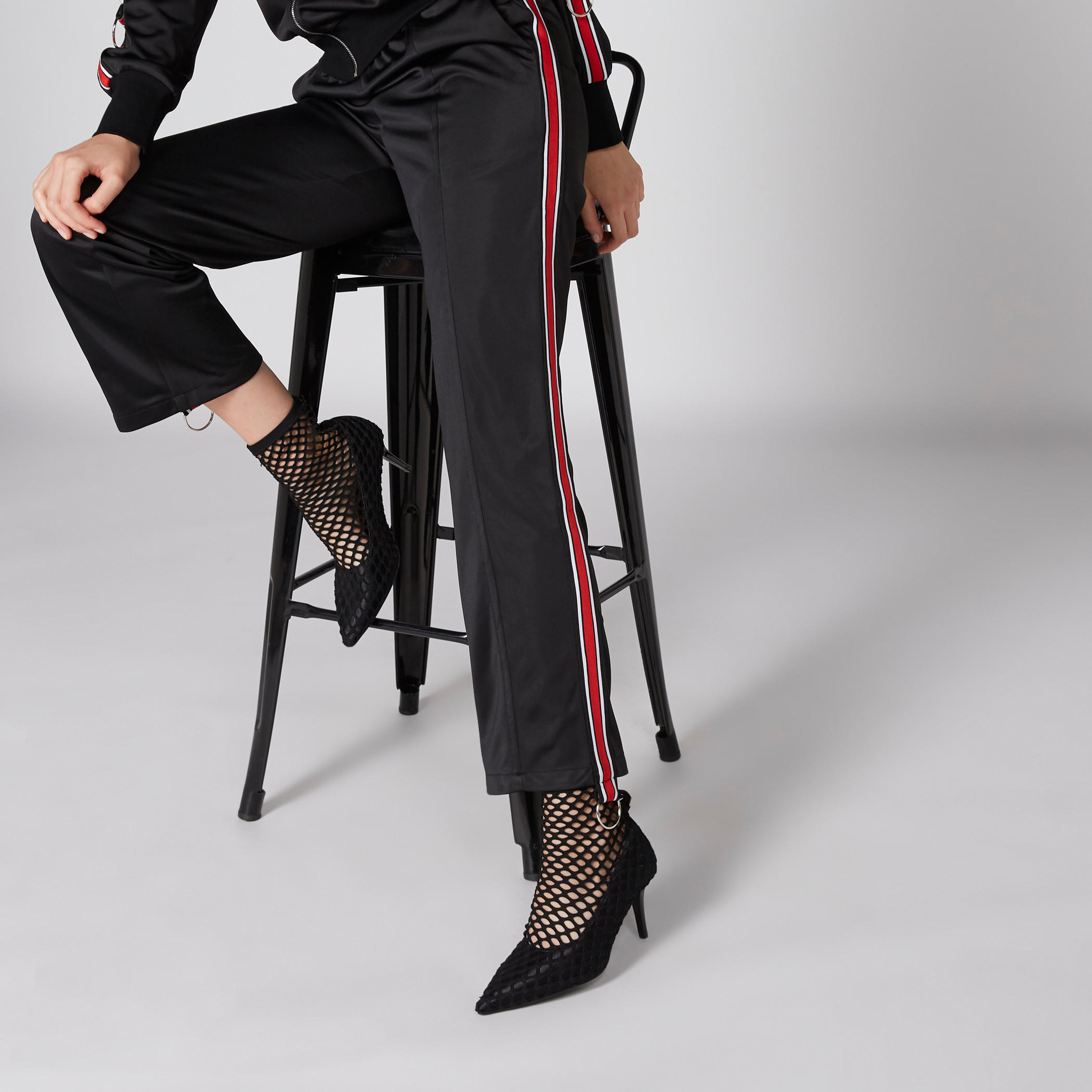 بنطال طويل بخصر مطّاطي مزيّن بشريطة-women-clothing-bottoms-trousers-image-4